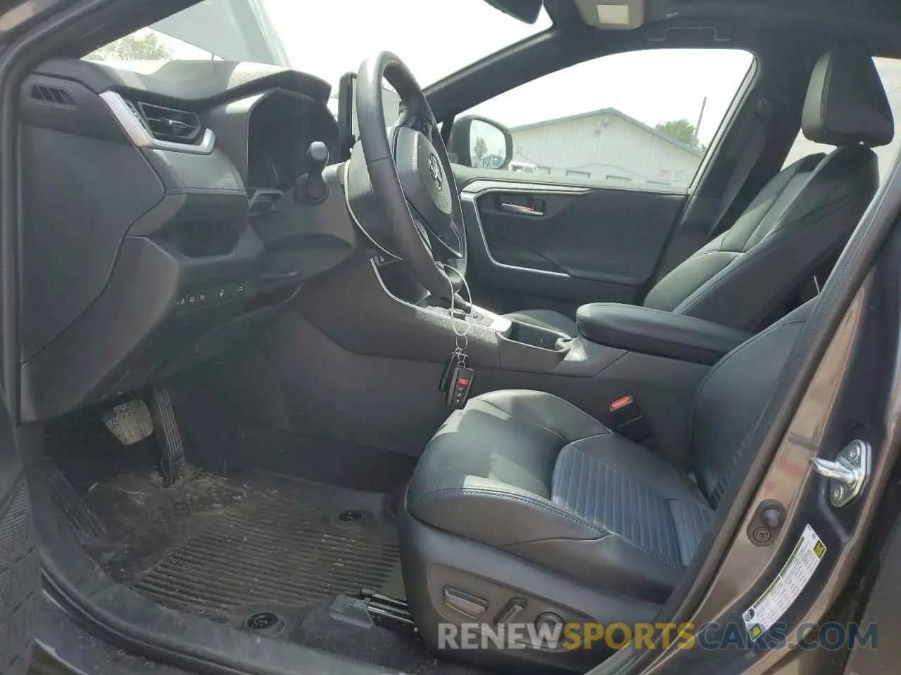 7 Photograph of a damaged car 2T3E6RFV6PW039998 TOYOTA RAV4 2023