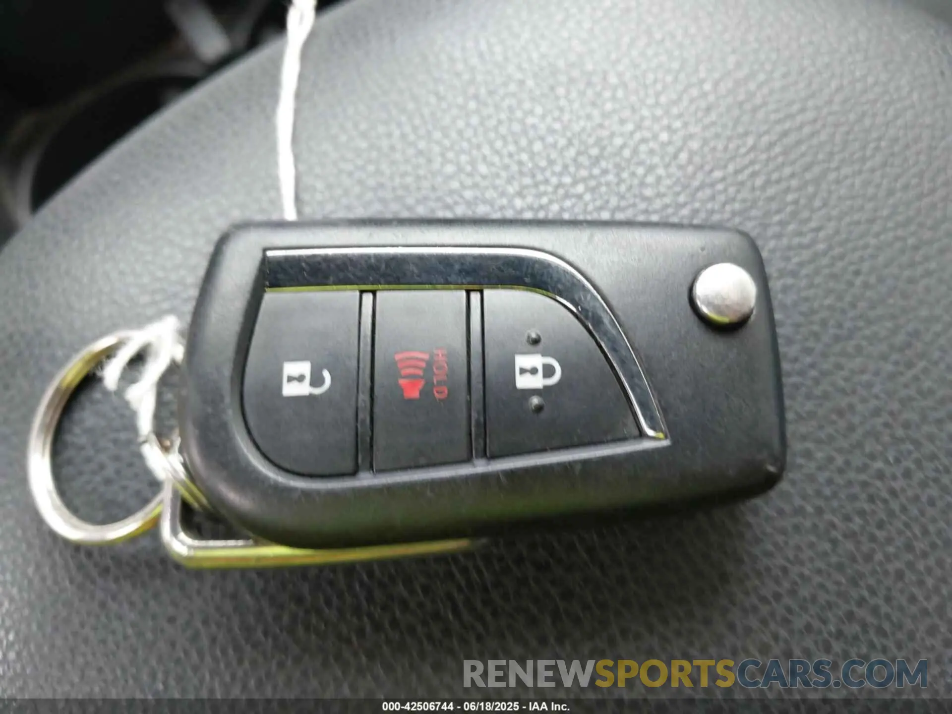 11 Фотография поврежденного автомобиля 2T3F1RFV1PW350337 TOYOTA RAV4 2023