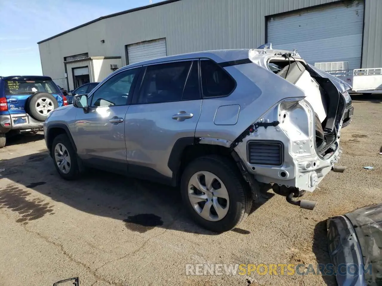 2 Фотография поврежденного автомобиля 2T3F1RFV2PC340725 TOYOTA RAV4 2023