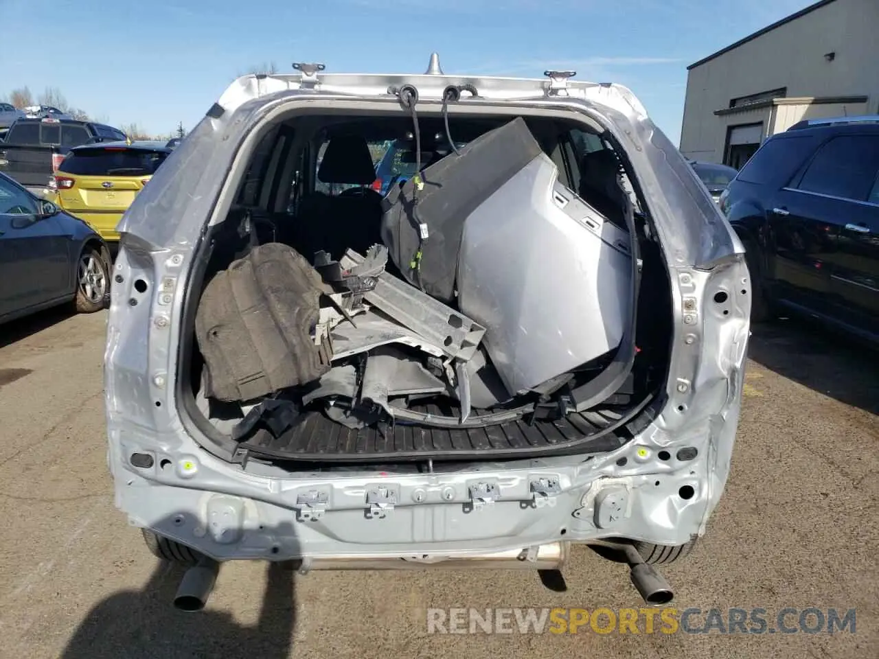 6 Фотография поврежденного автомобиля 2T3F1RFV2PC340725 TOYOTA RAV4 2023