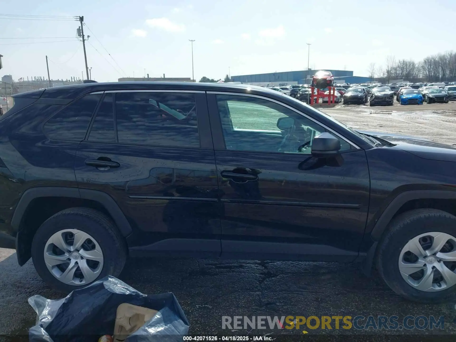 14 Photograph of a damaged car 2T3F1RFV4PC332593 TOYOTA RAV4 2023