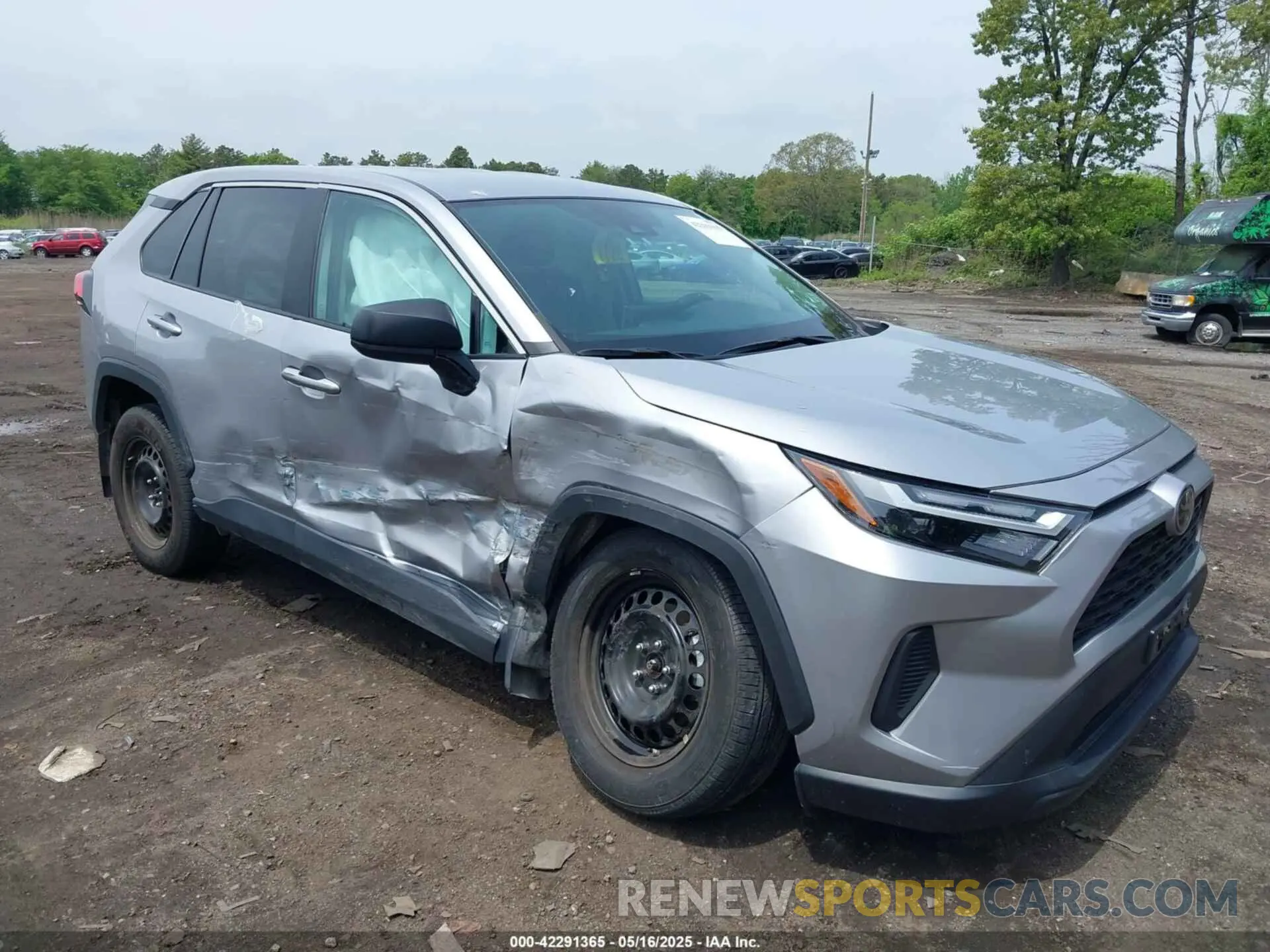 1 Photograph of a damaged car 2T3F1RFV4PC349085 TOYOTA RAV4 2023
