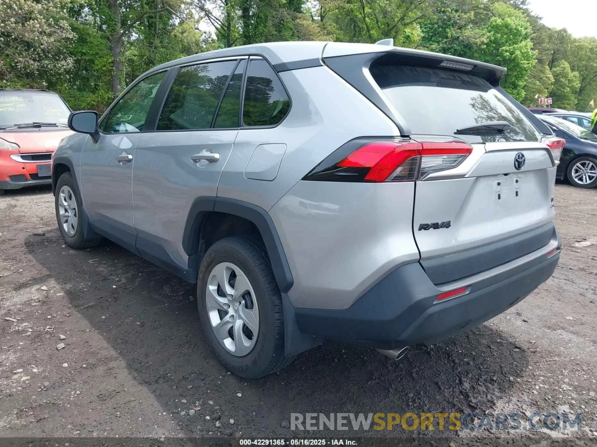 3 Photograph of a damaged car 2T3F1RFV4PC349085 TOYOTA RAV4 2023