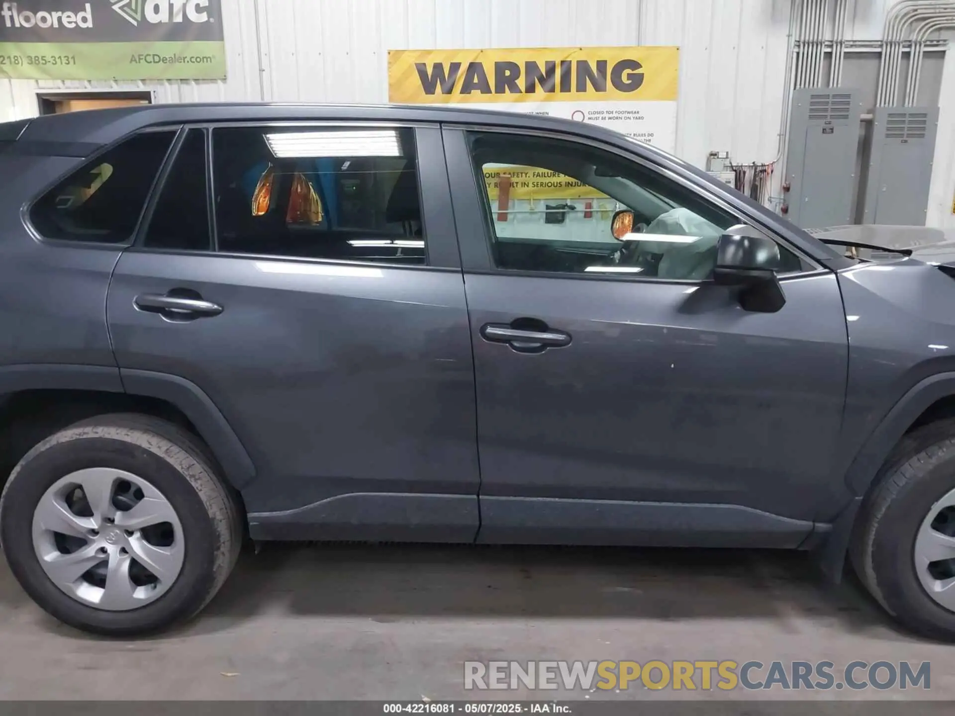 13 Photograph of a damaged car 2T3F1RFV5PC330836 TOYOTA RAV4 2023