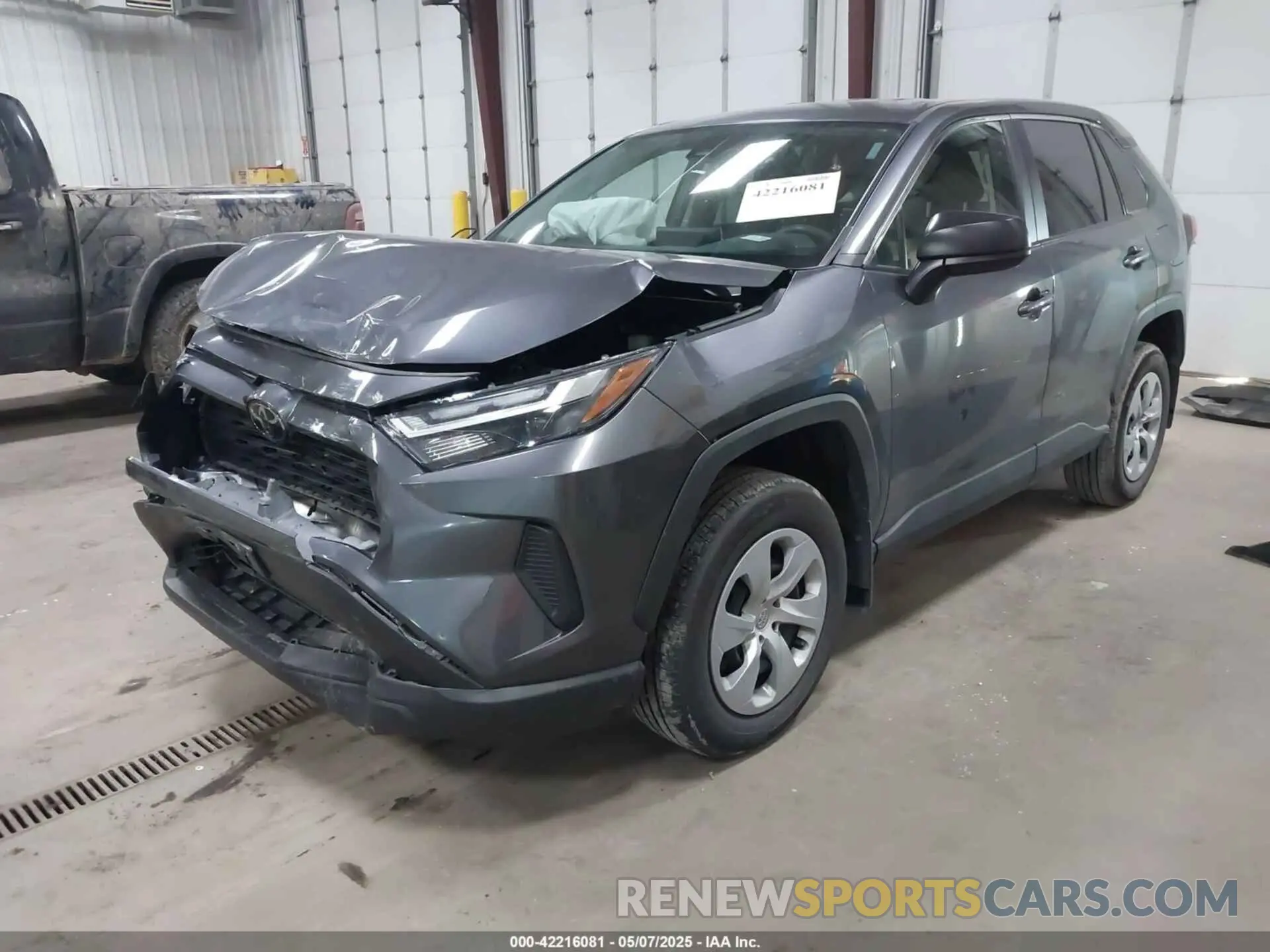 2 Photograph of a damaged car 2T3F1RFV5PC330836 TOYOTA RAV4 2023