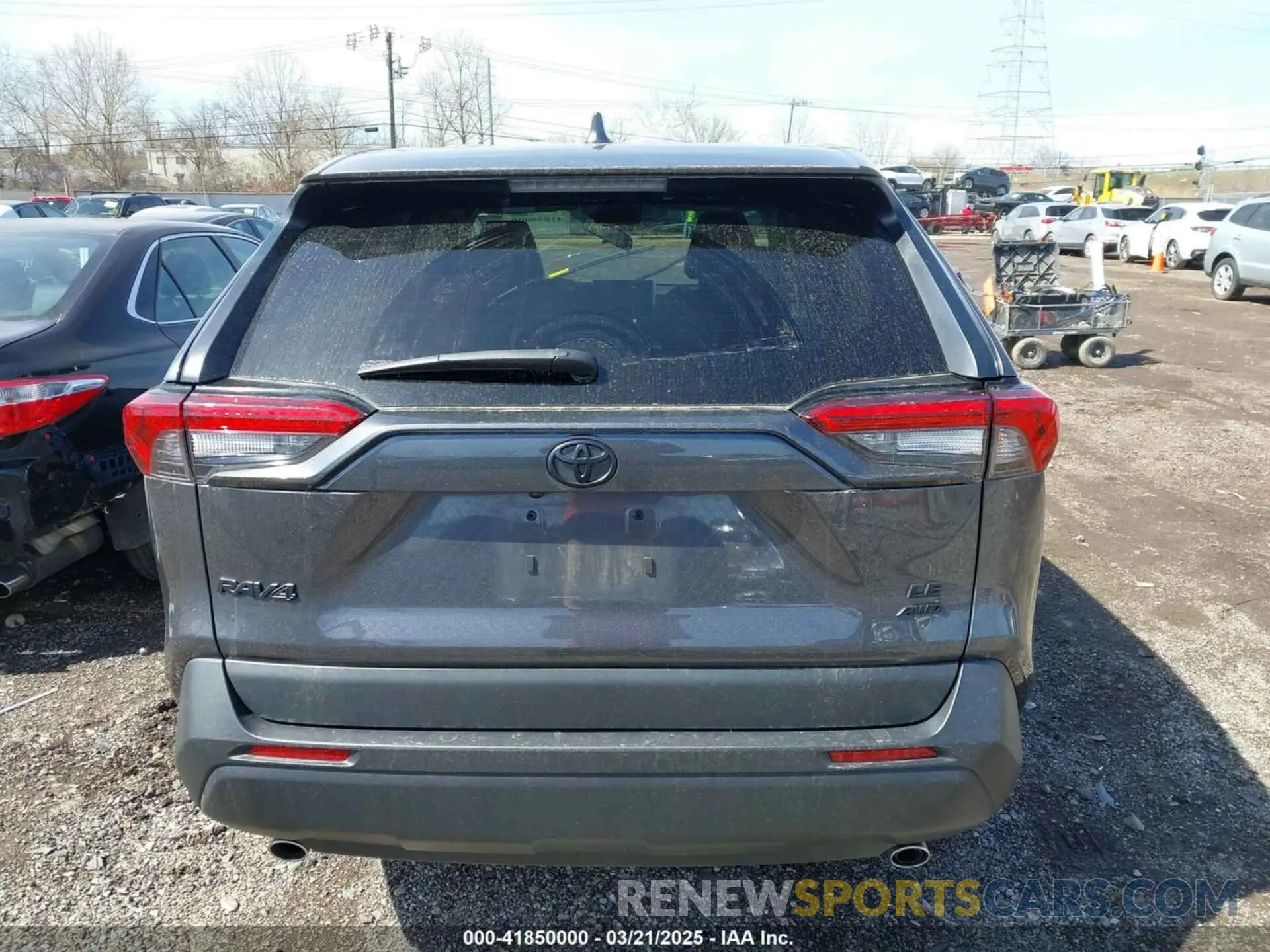 16 Photograph of a damaged car 2T3F1RFV5PC348446 TOYOTA RAV4 2023