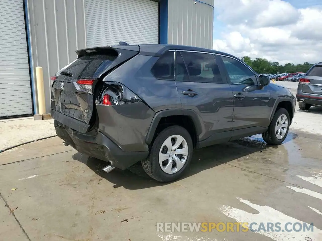 3 Фотография поврежденного автомобиля 2T3F1RFV5PC361679 TOYOTA RAV4 2023