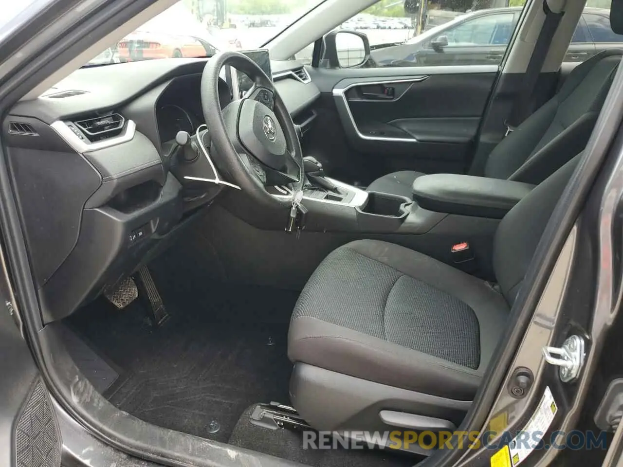 7 Фотография поврежденного автомобиля 2T3F1RFV5PC361679 TOYOTA RAV4 2023