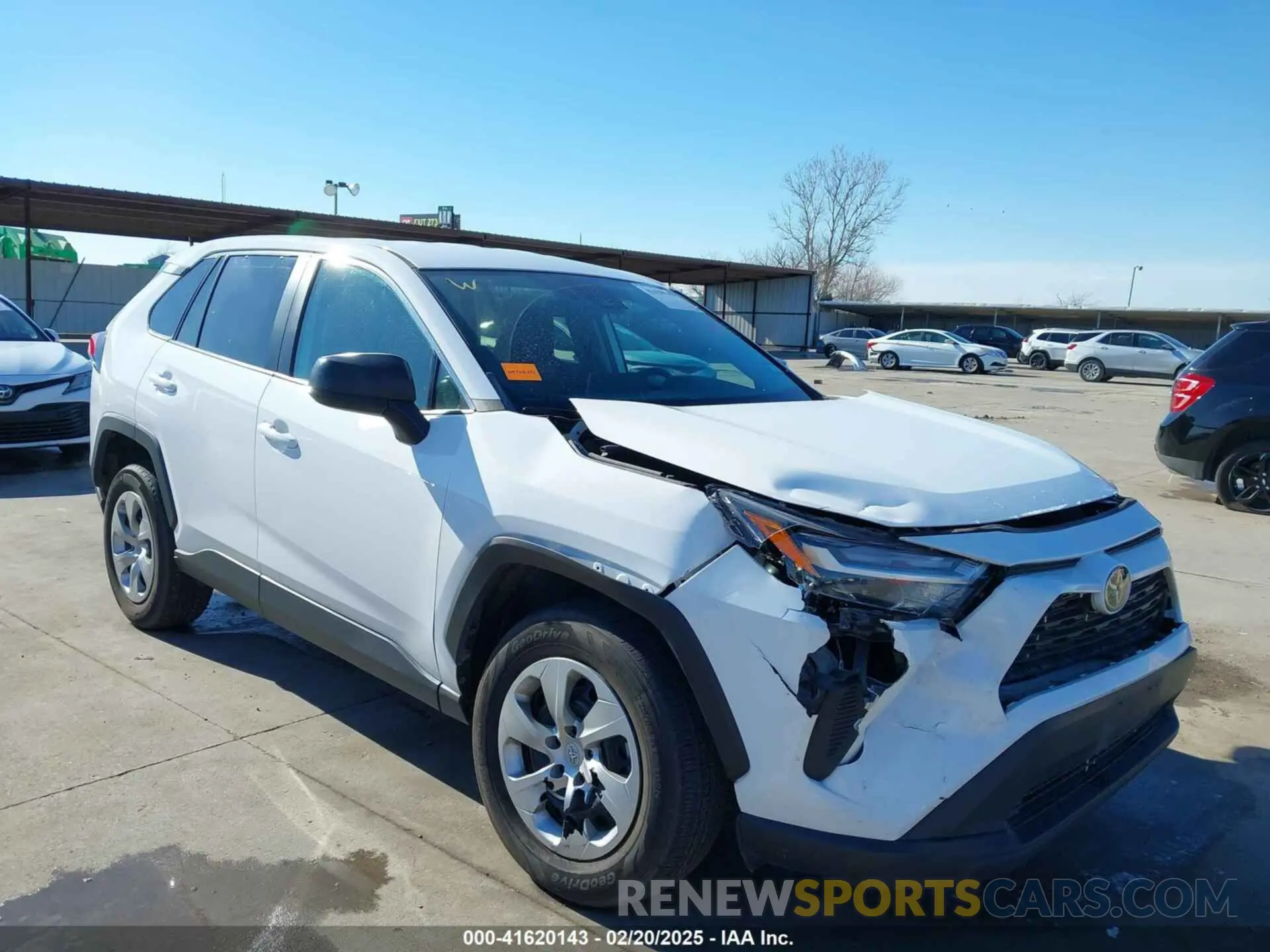 1 Photograph of a damaged car 2T3F1RFV5PW359056 TOYOTA RAV4 2023