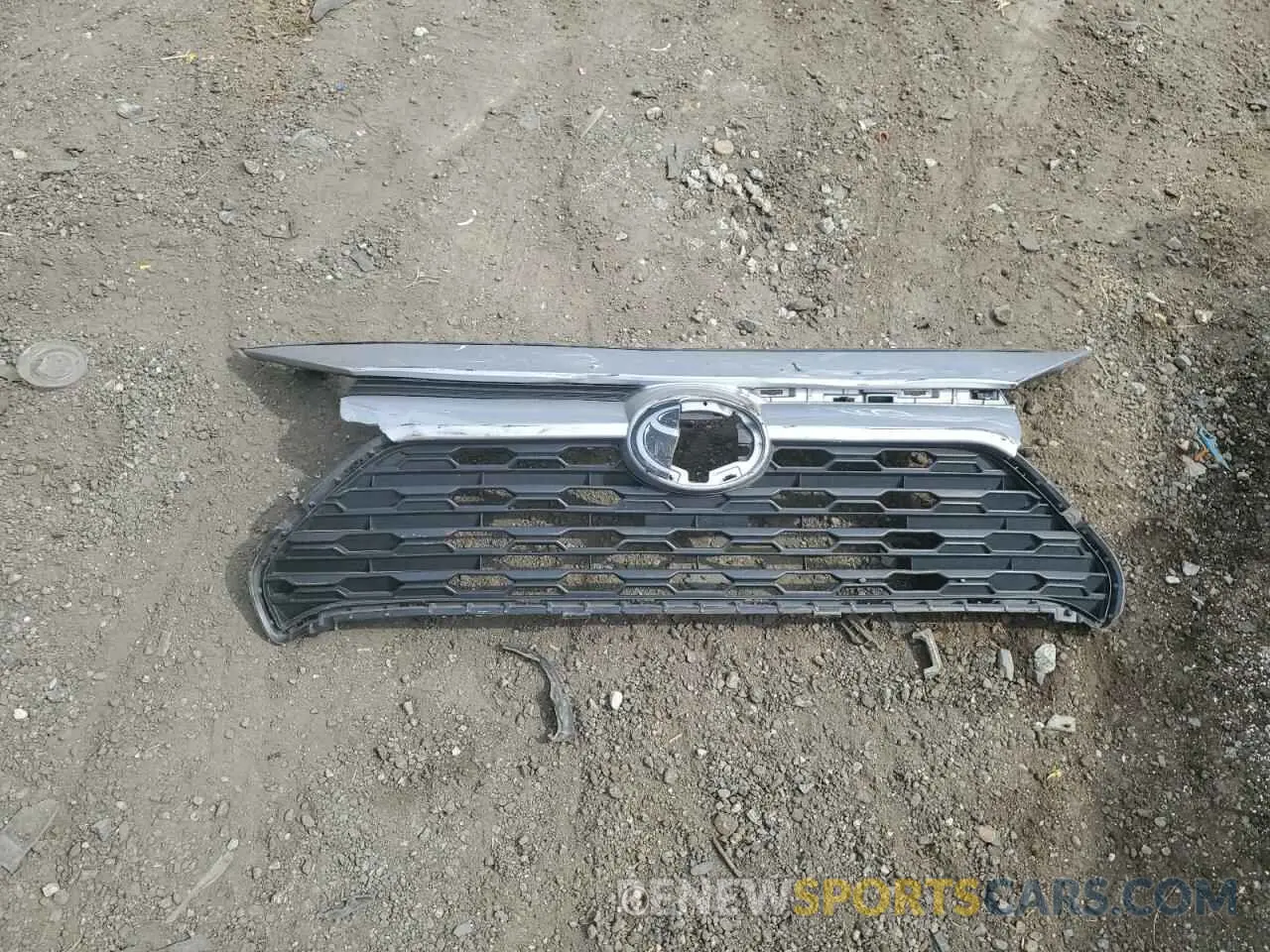 13 Photograph of a damaged car 2T3F1RFV6PC348066 TOYOTA RAV4 2023