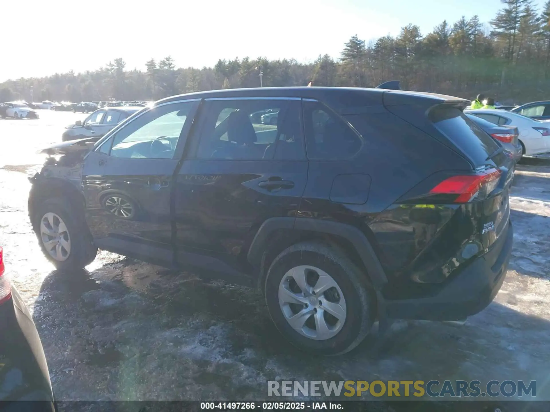 15 Photograph of a damaged car 2T3F1RFV7PC371484 TOYOTA RAV4 2023