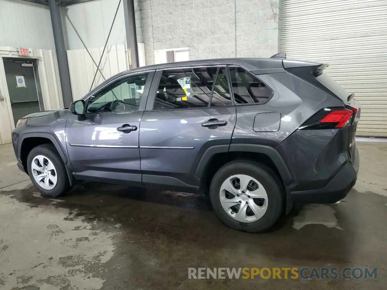 2 Фотография поврежденного автомобиля 2T3F1RFV7PC381111 TOYOTA RAV4 2023