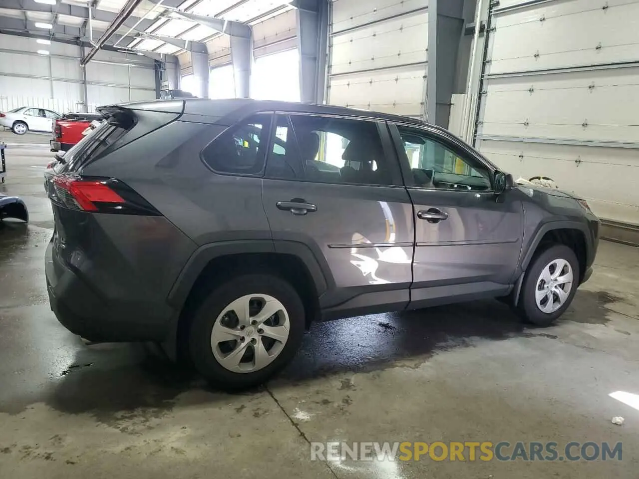 3 Фотография поврежденного автомобиля 2T3F1RFV7PC381111 TOYOTA RAV4 2023