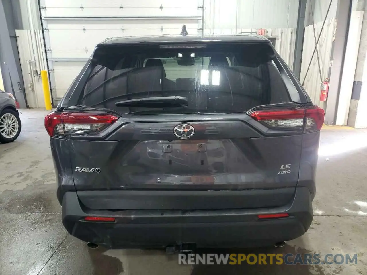 6 Фотография поврежденного автомобиля 2T3F1RFV7PC381111 TOYOTA RAV4 2023