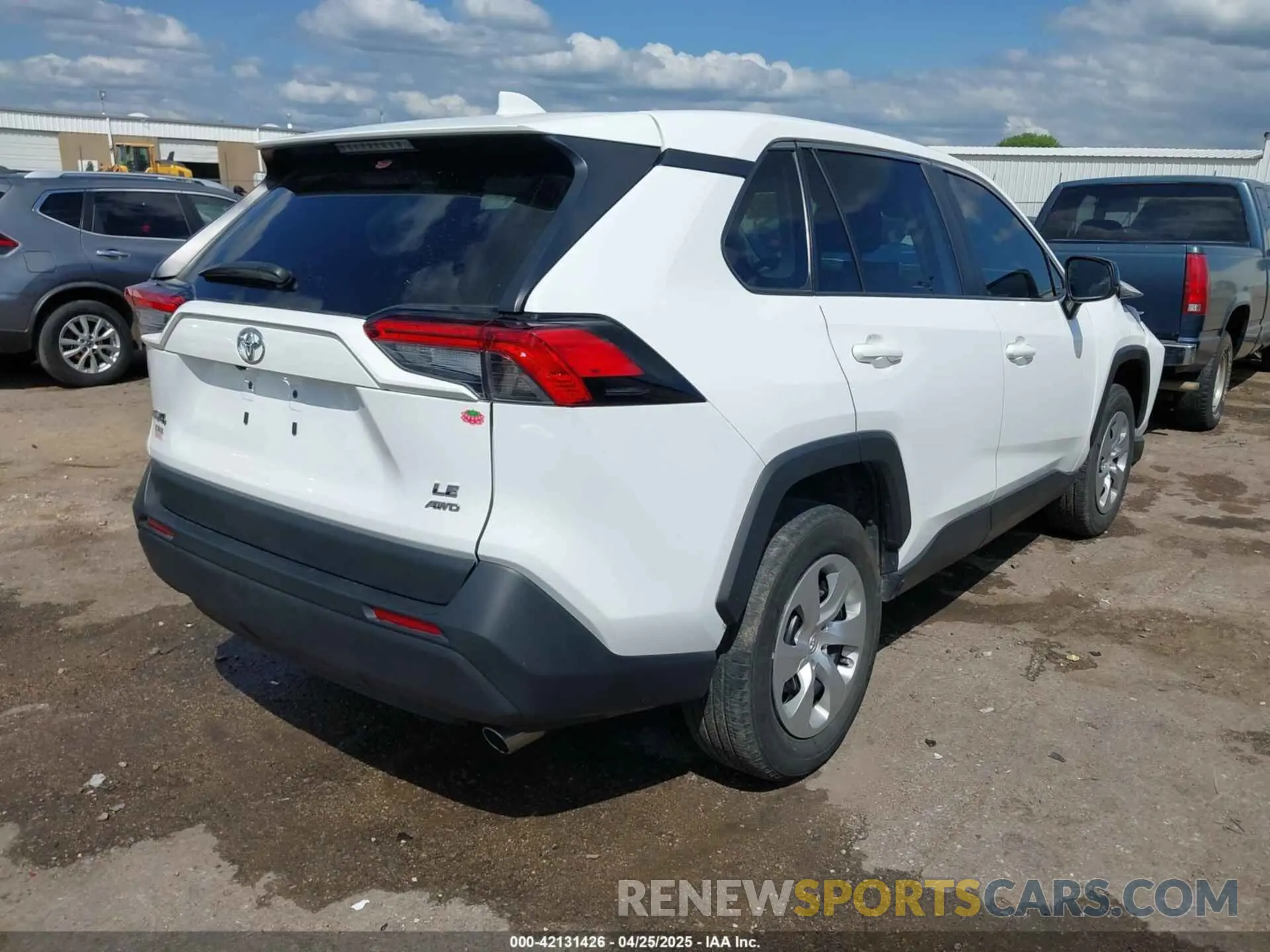 4 Photograph of a damaged car 2T3F1RFV7PW351329 TOYOTA RAV4 2023