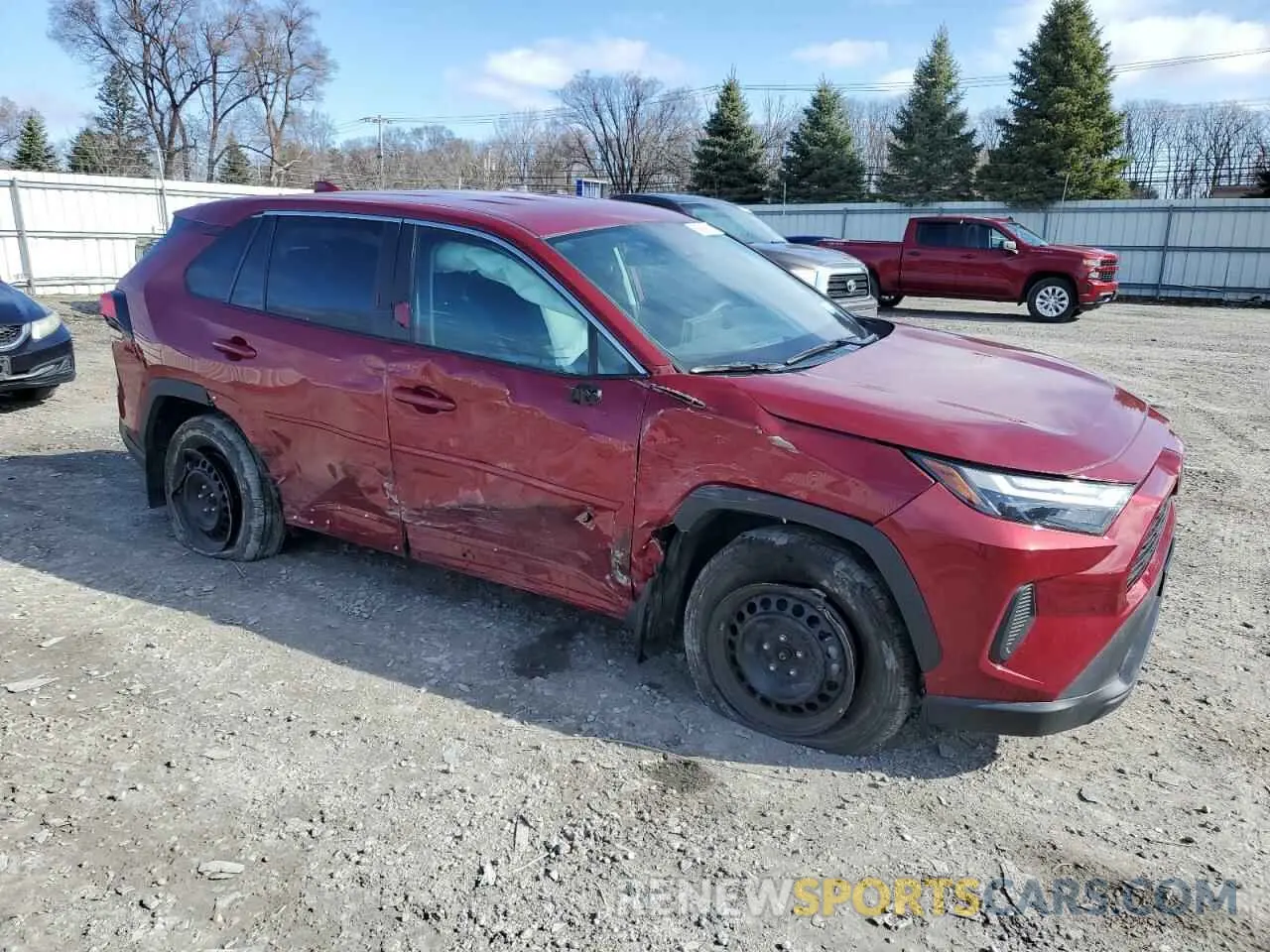 4 Photograph of a damaged car 2T3F1RFVXPW382543 TOYOTA RAV4 2023