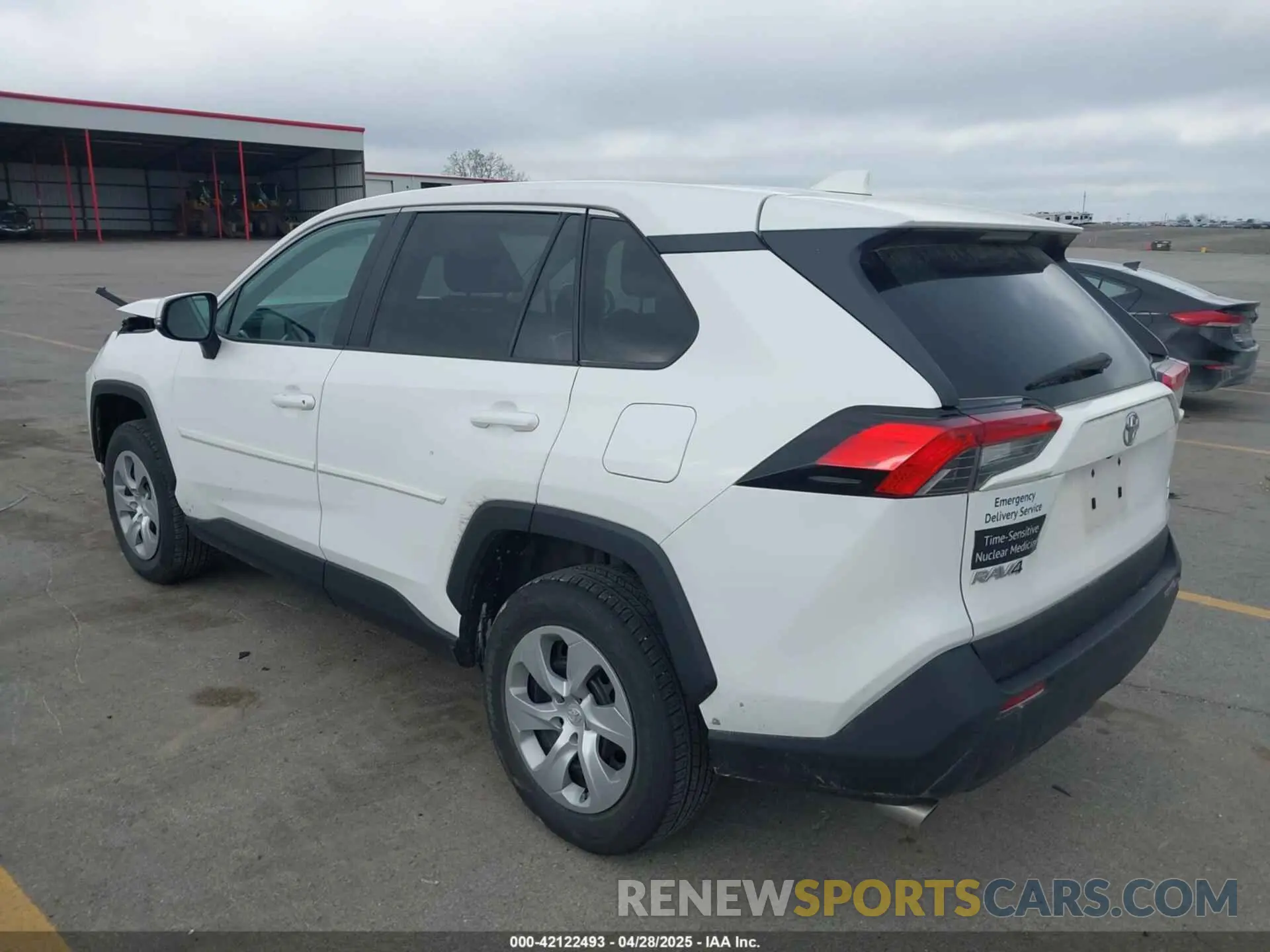 3 Фотография поврежденного автомобиля 2T3G1RFV1PC355480 TOYOTA RAV4 2023