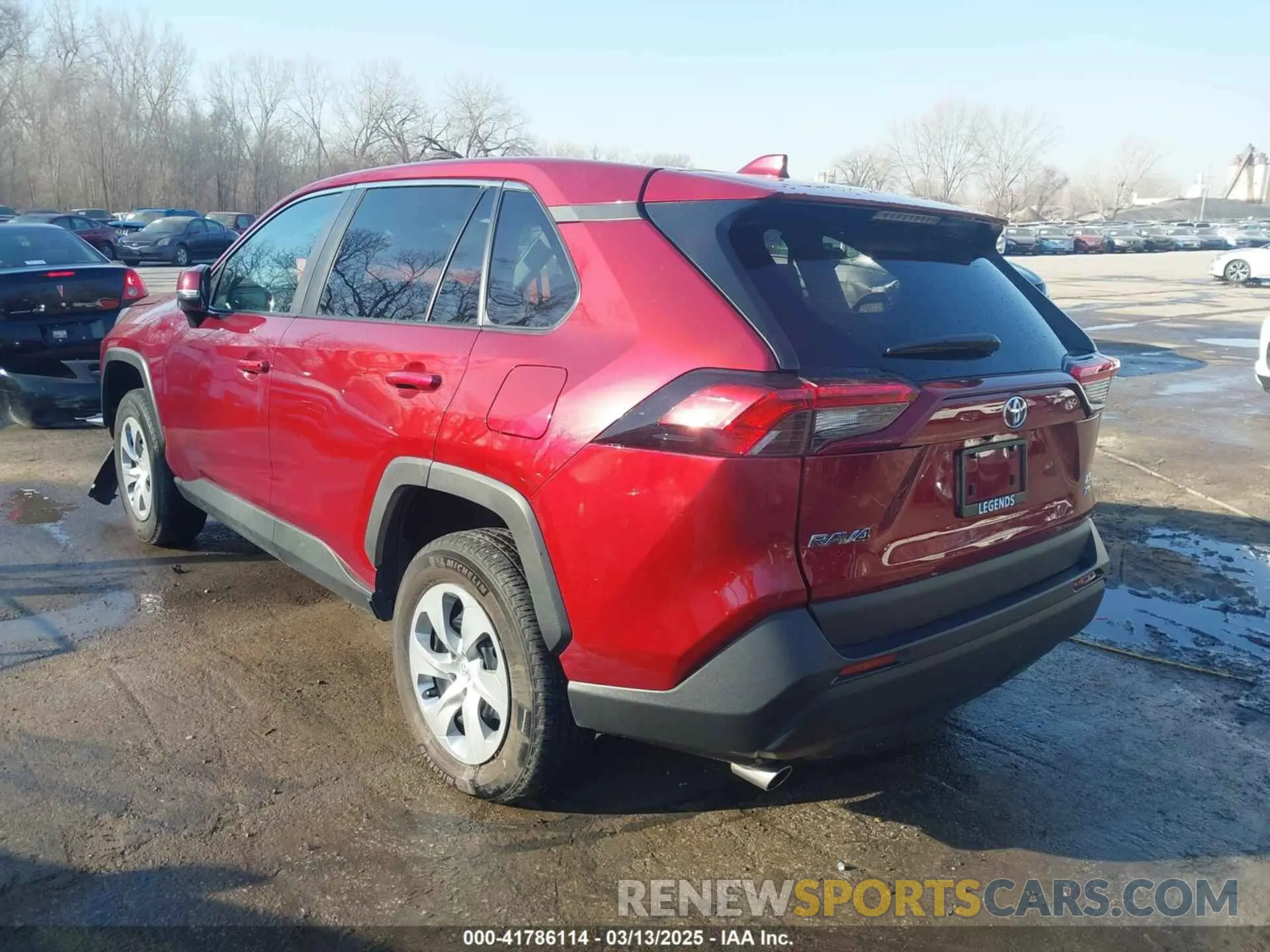 3 Фотография поврежденного автомобиля 2T3G1RFV2PW350562 TOYOTA RAV4 2023