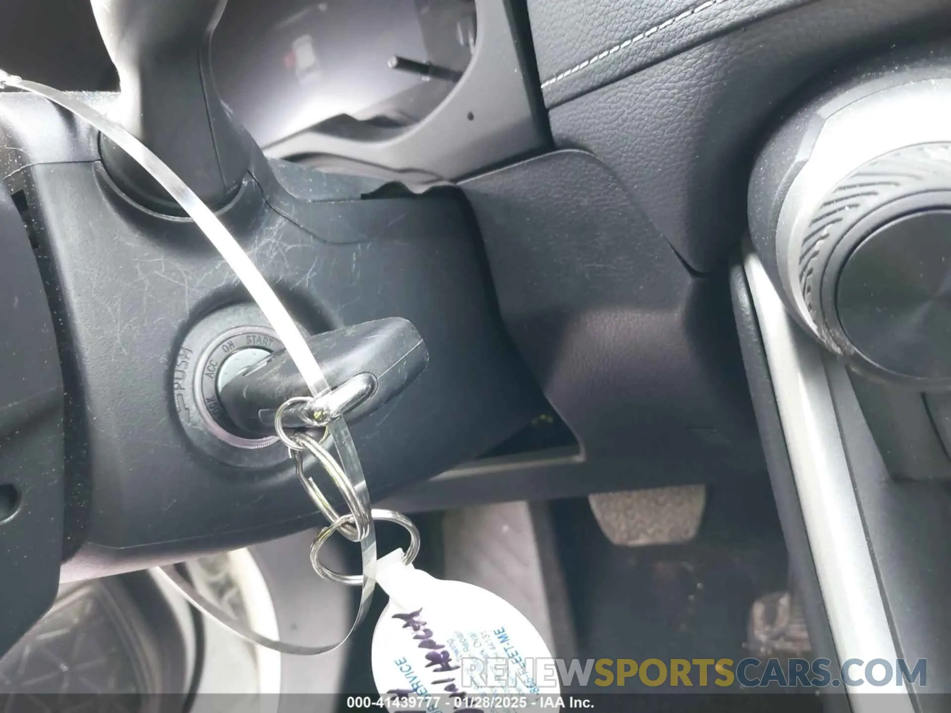 11 Фотография поврежденного автомобиля 2T3G1RFV4PC373519 TOYOTA RAV4 2023