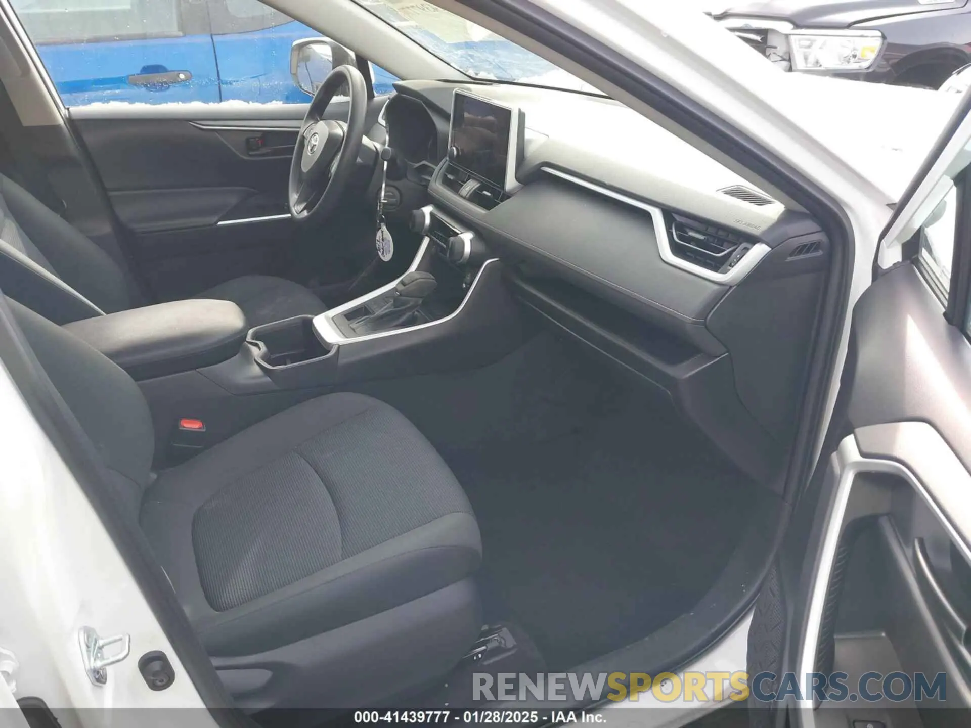 5 Фотография поврежденного автомобиля 2T3G1RFV4PC373519 TOYOTA RAV4 2023