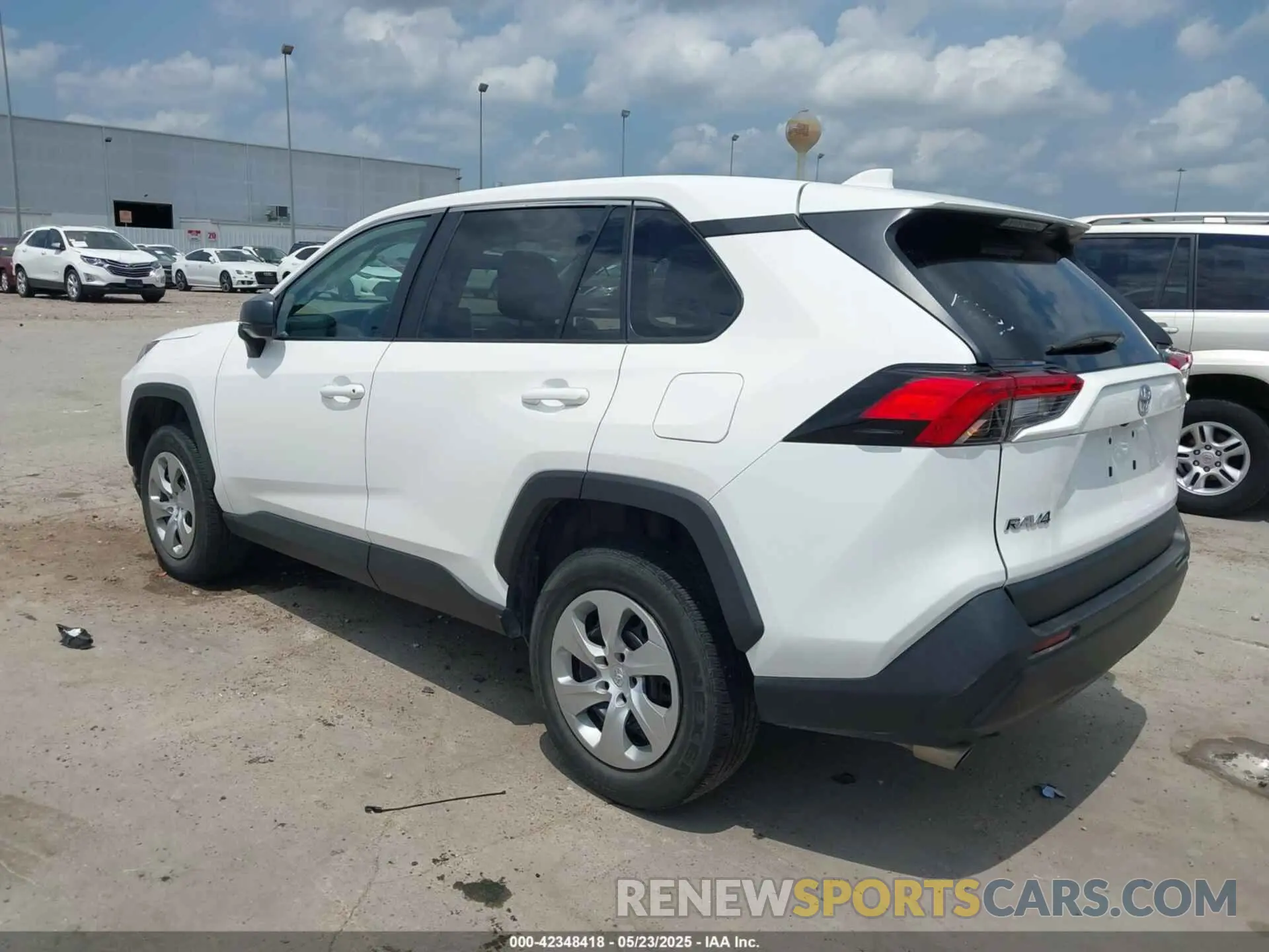 3 Photograph of a damaged car 2T3H1RFV0PC228305 TOYOTA RAV4 2023