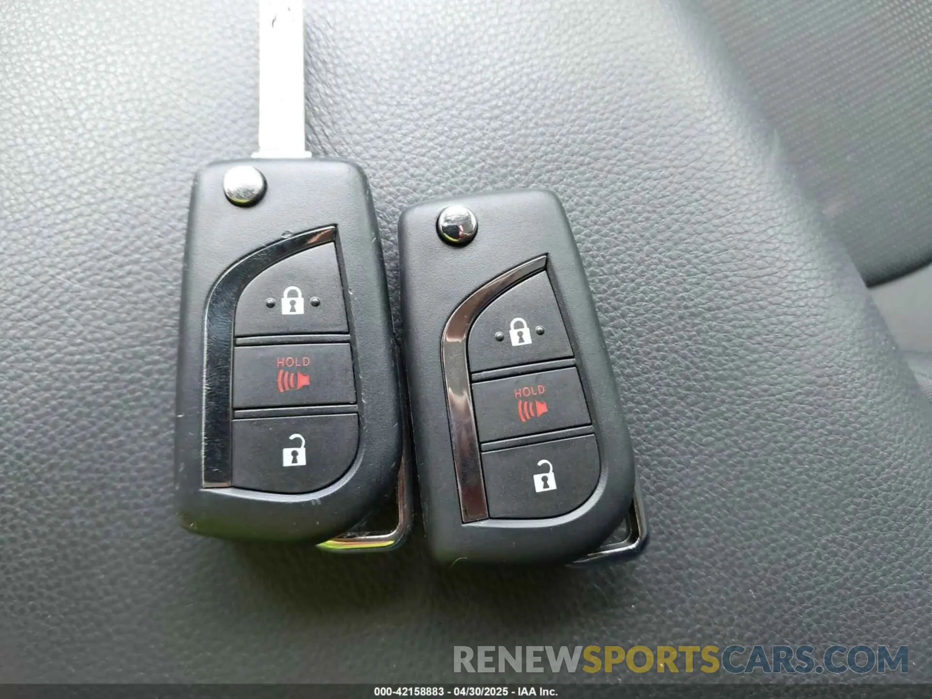 11 Фотография поврежденного автомобиля 2T3H1RFV0PC242415 TOYOTA RAV4 2023
