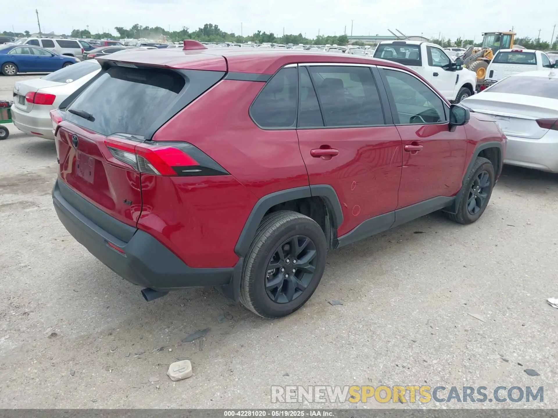 4 Photograph of a damaged car 2T3H1RFV0PW293668 TOYOTA RAV4 2023