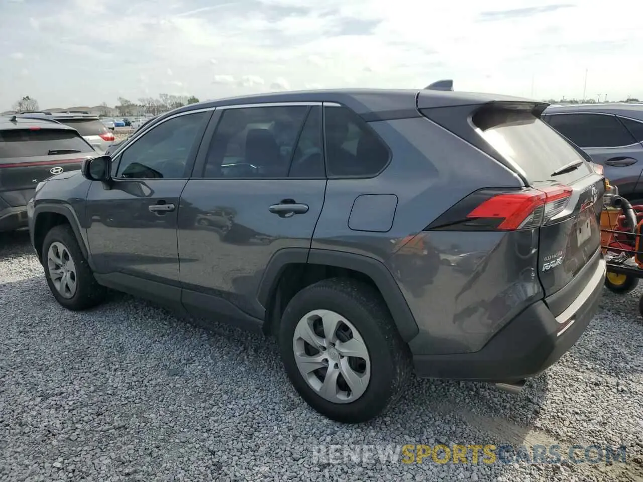 2 Photograph of a damaged car 2T3H1RFV1PC218138 TOYOTA RAV4 2023