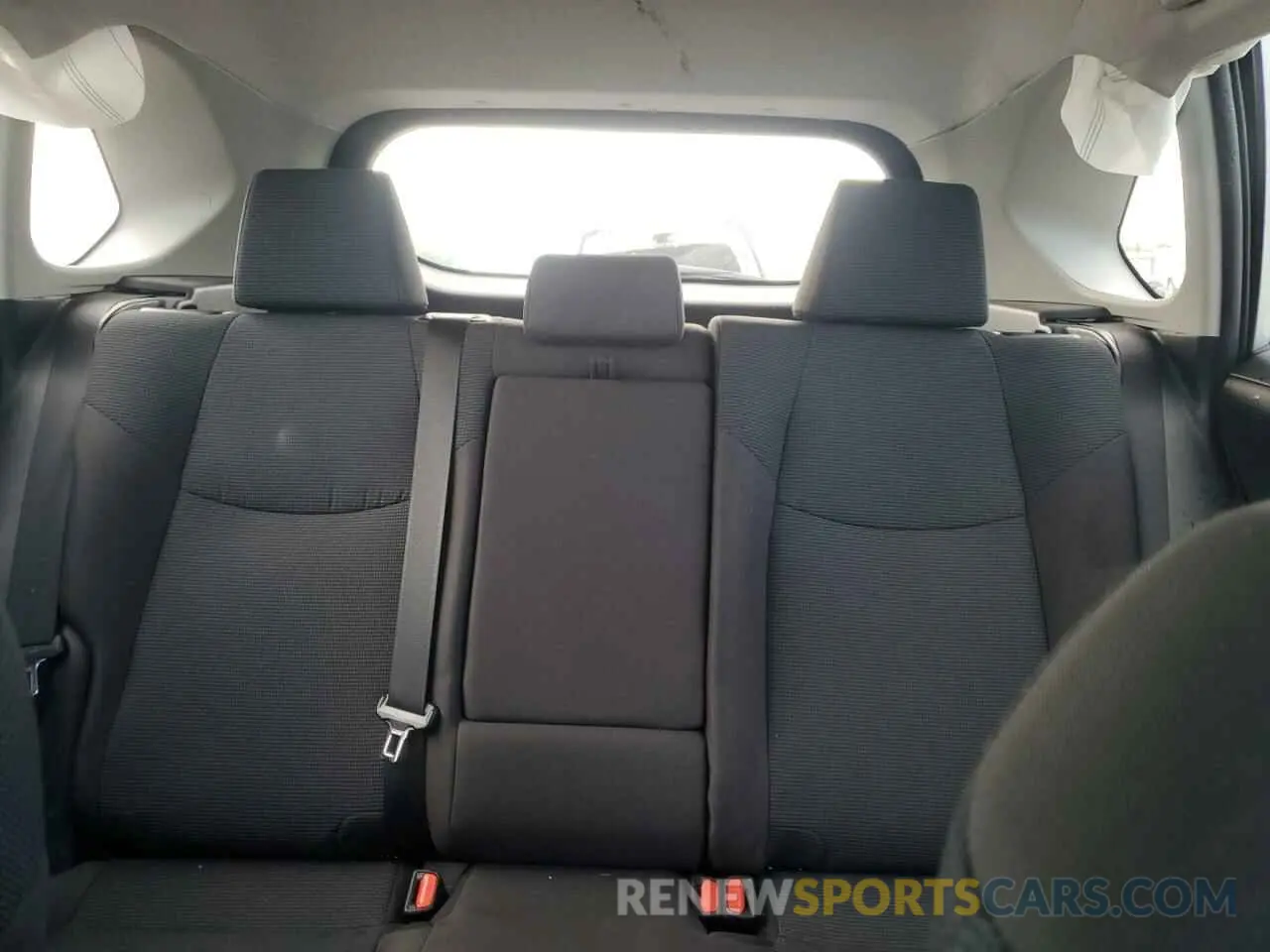 10 Photograph of a damaged car 2T3H1RFV1PC221587 TOYOTA RAV4 2023