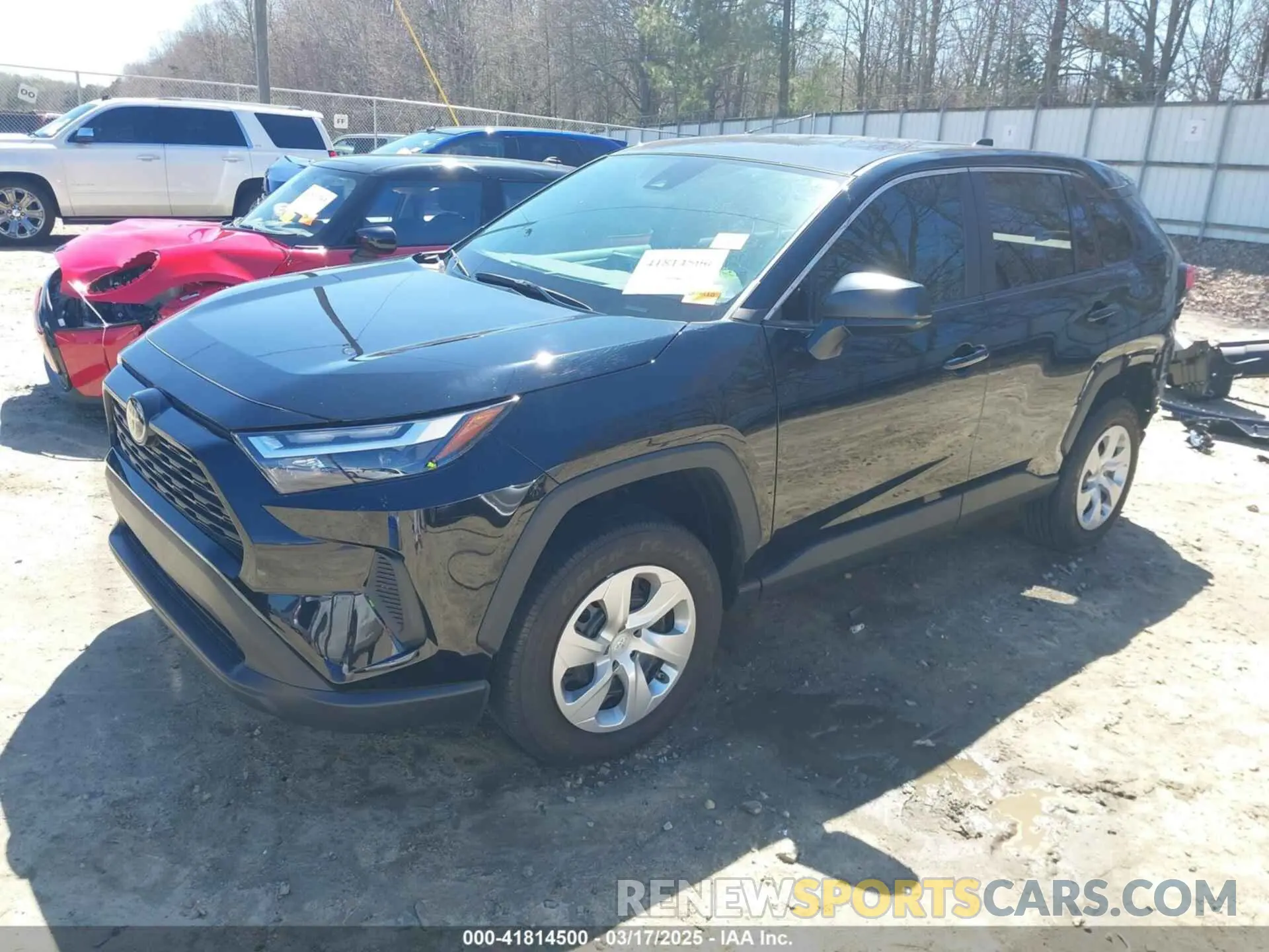 2 Фотография поврежденного автомобиля 2T3H1RFV2PC239290 TOYOTA RAV4 2023