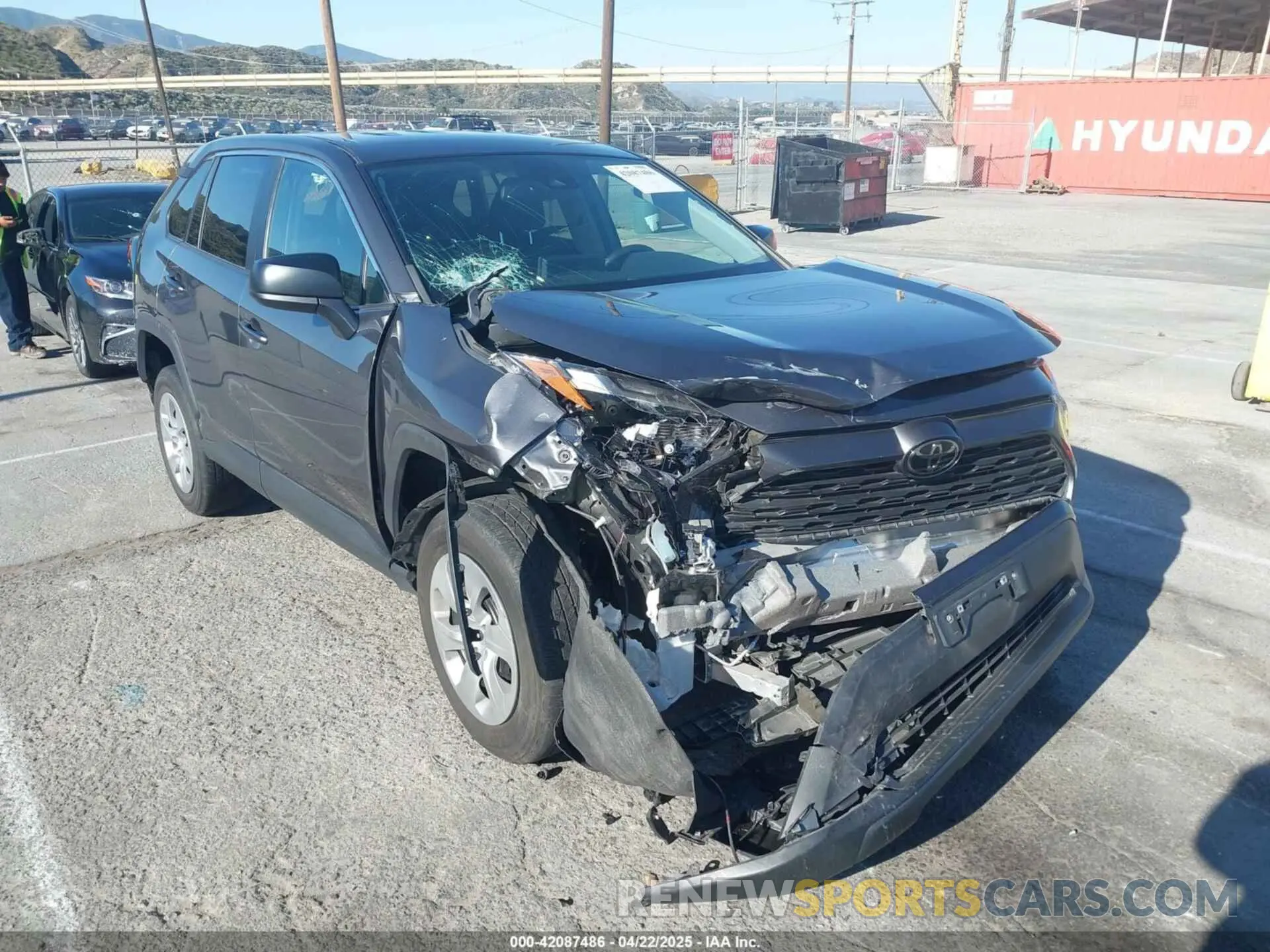 1 Photograph of a damaged car 2T3H1RFV2PW258680 TOYOTA RAV4 2023