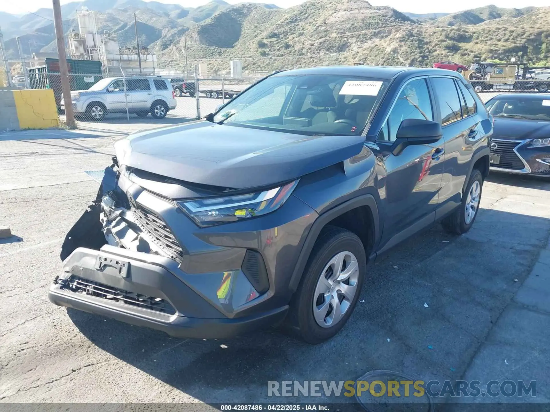 2 Photograph of a damaged car 2T3H1RFV2PW258680 TOYOTA RAV4 2023