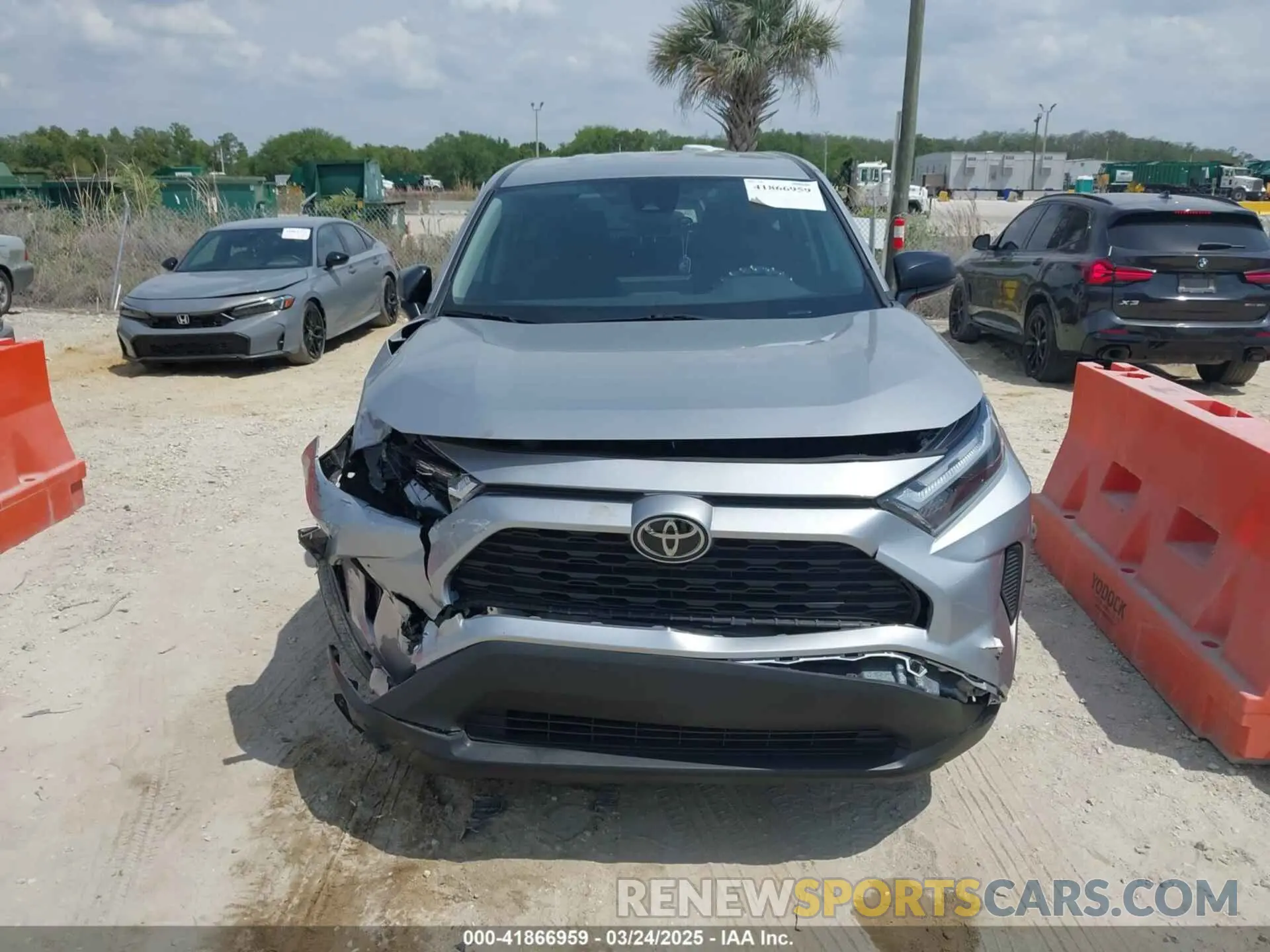 12 Фотография поврежденного автомобиля 2T3H1RFV2PW295583 TOYOTA RAV4 2023
