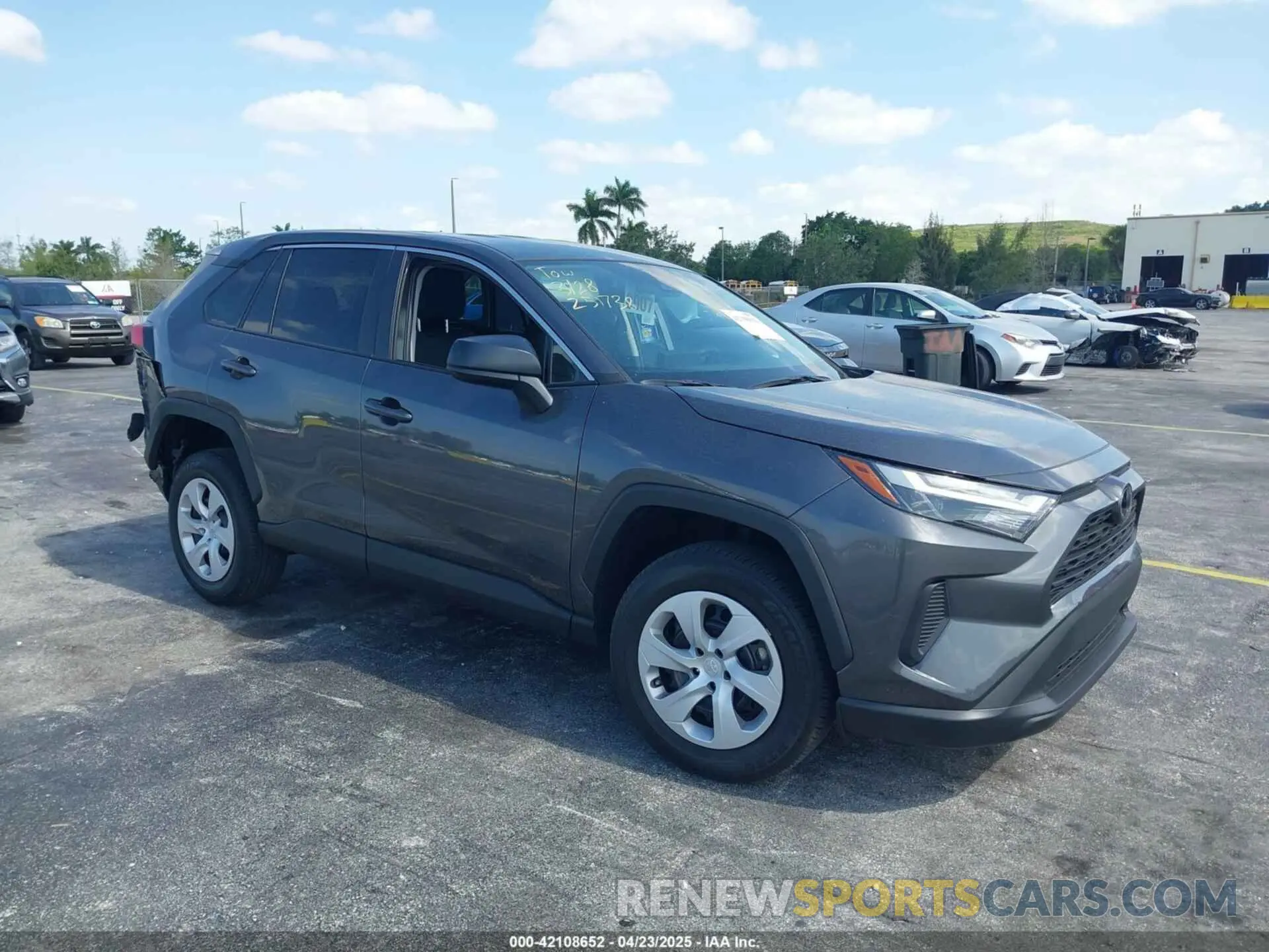 1 Photograph of a damaged car 2T3H1RFV3PC251738 TOYOTA RAV4 2023
