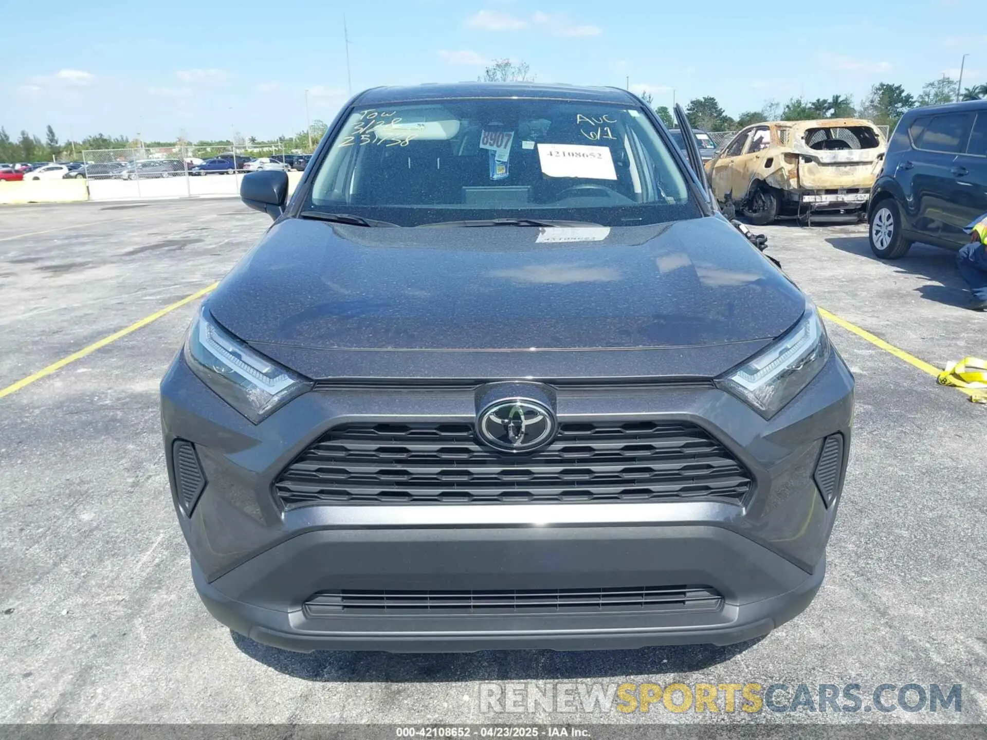 12 Photograph of a damaged car 2T3H1RFV3PC251738 TOYOTA RAV4 2023