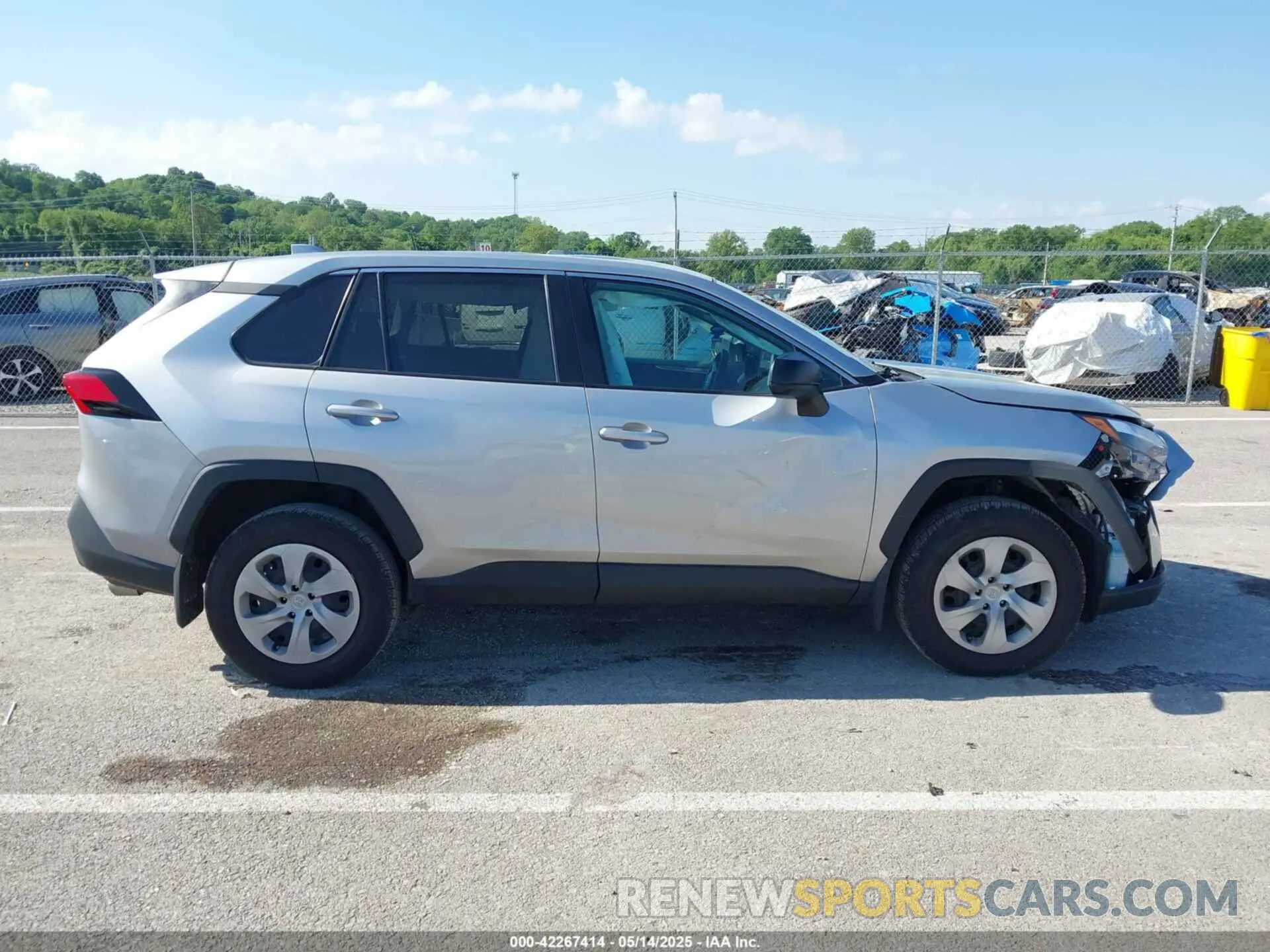 13 Фотография поврежденного автомобиля 2T3H1RFV3PW289288 TOYOTA RAV4 2023