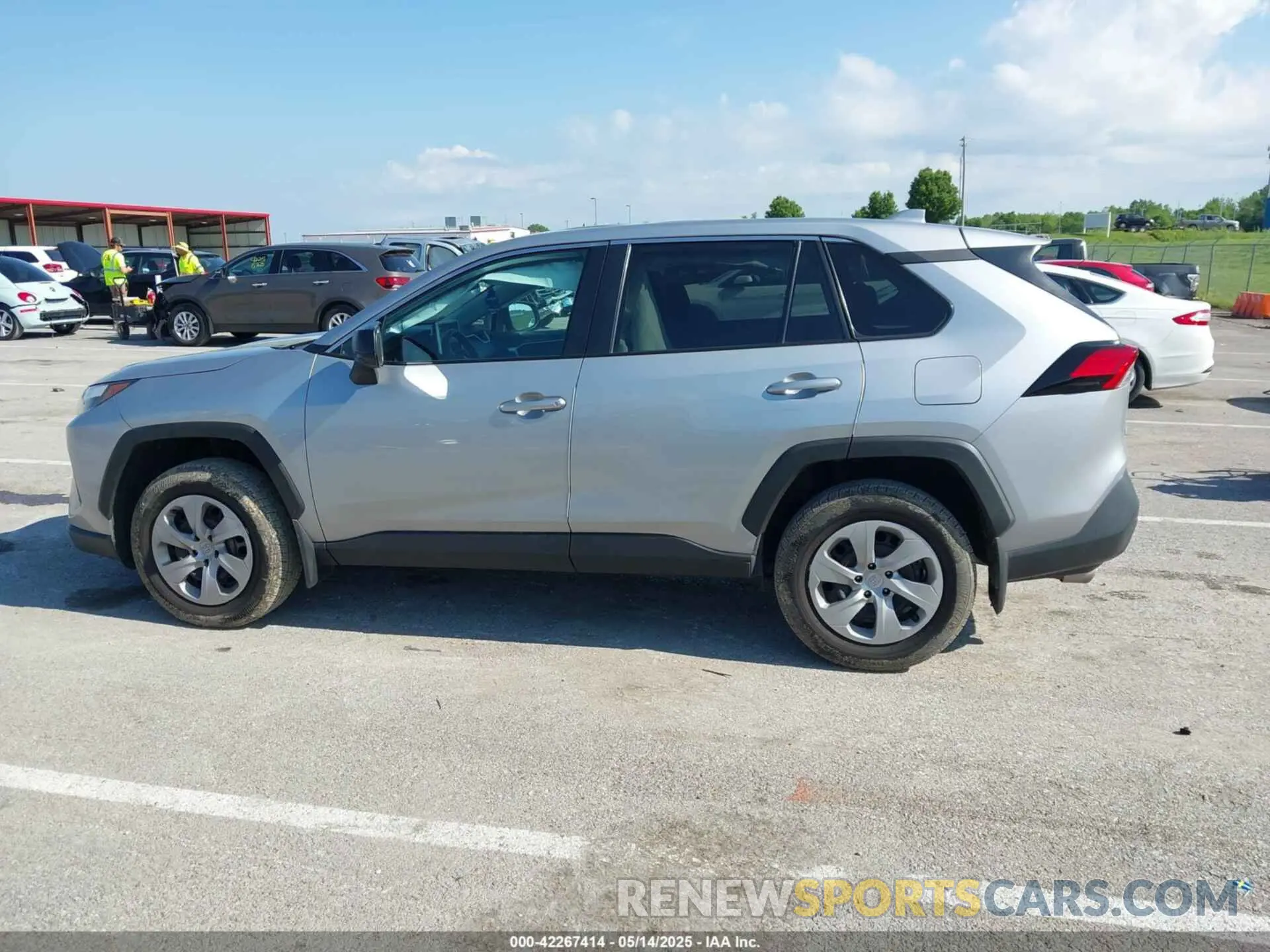 14 Фотография поврежденного автомобиля 2T3H1RFV3PW289288 TOYOTA RAV4 2023