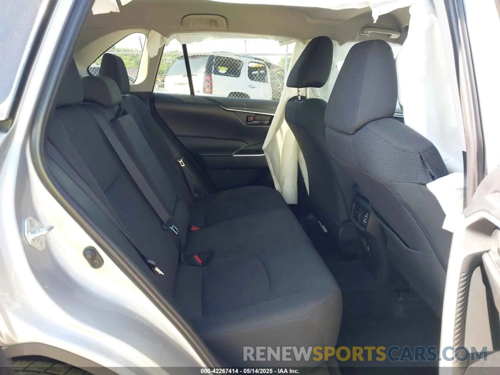 8 Фотография поврежденного автомобиля 2T3H1RFV3PW289288 TOYOTA RAV4 2023