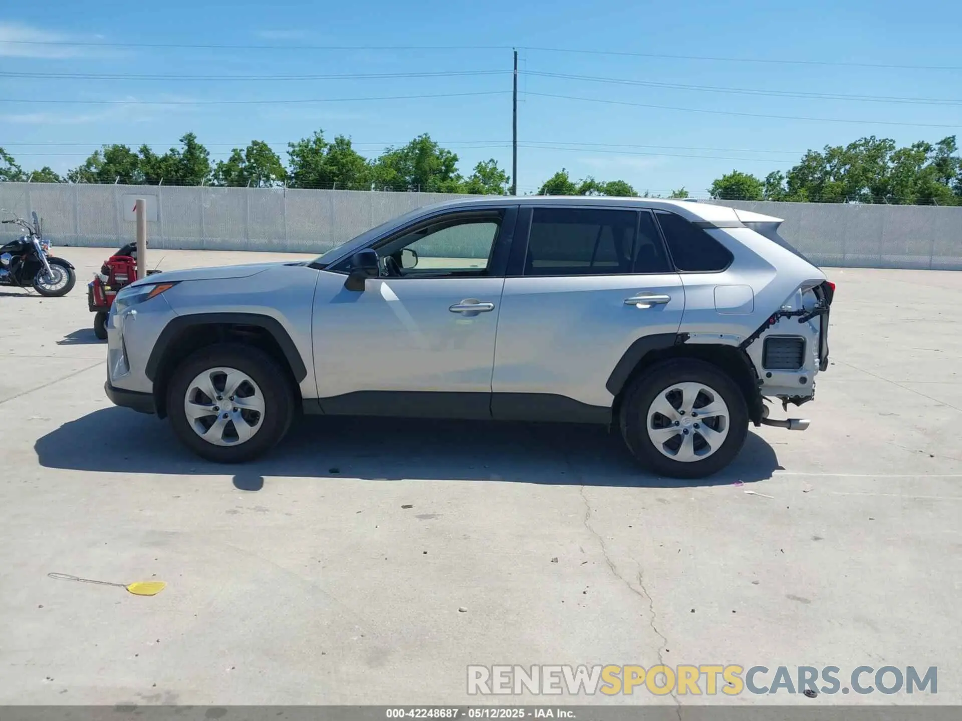 14 Фотография поврежденного автомобиля 2T3H1RFV4PC236424 TOYOTA RAV4 2023