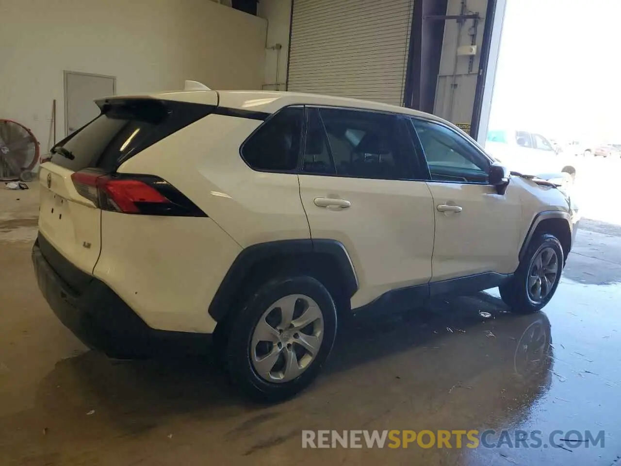 3 Photograph of a damaged car 2T3H1RFV4PC241171 TOYOTA RAV4 2023