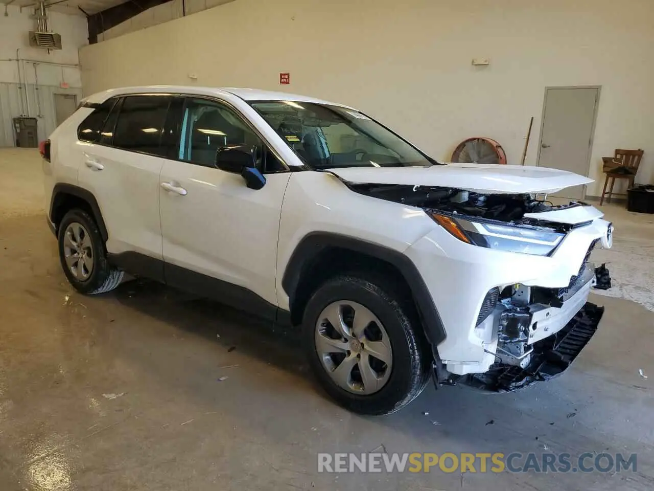 4 Photograph of a damaged car 2T3H1RFV4PC241171 TOYOTA RAV4 2023
