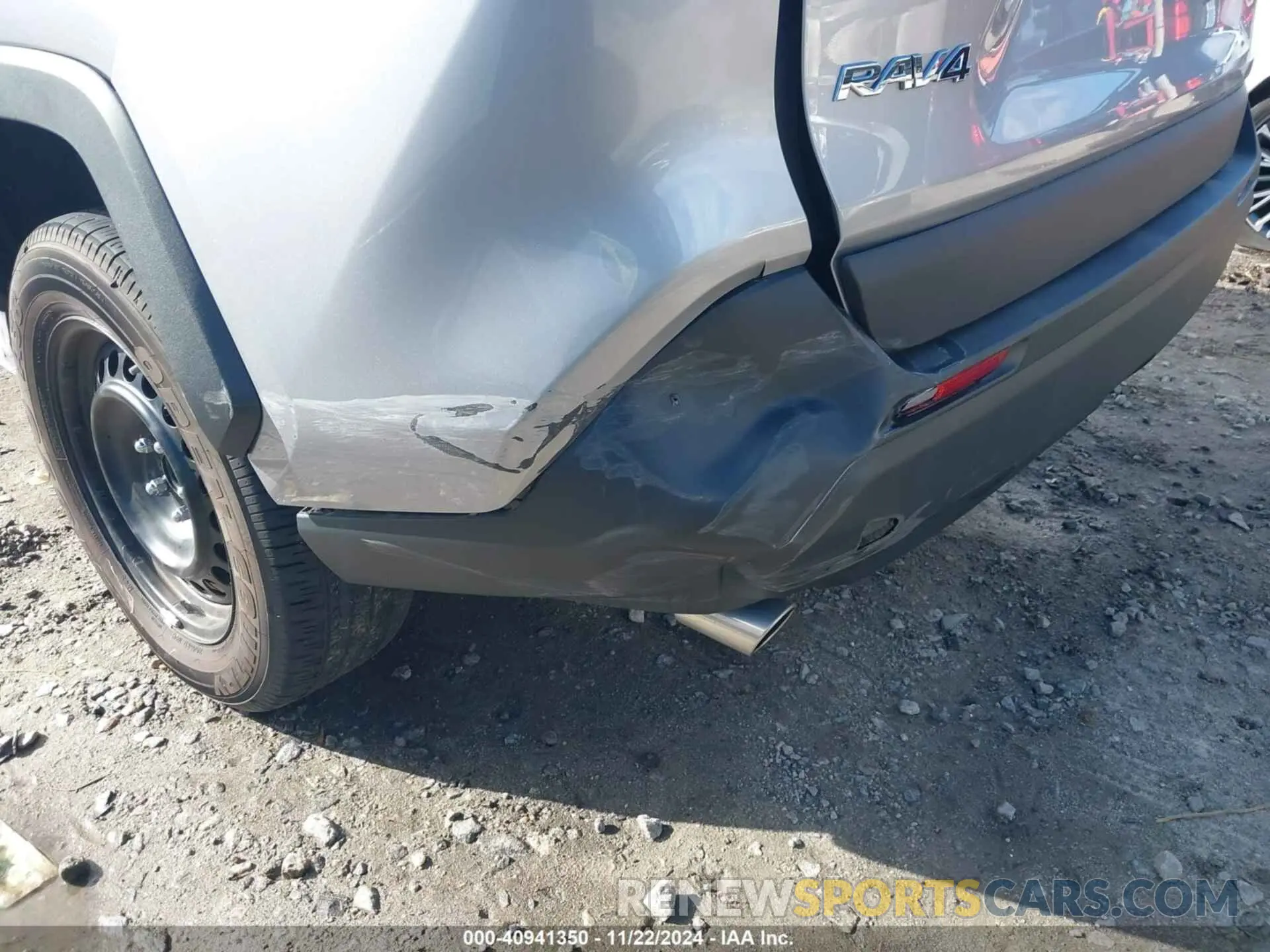 18 Фотография поврежденного автомобиля 2T3H1RFV4PC243132 TOYOTA RAV4 2023