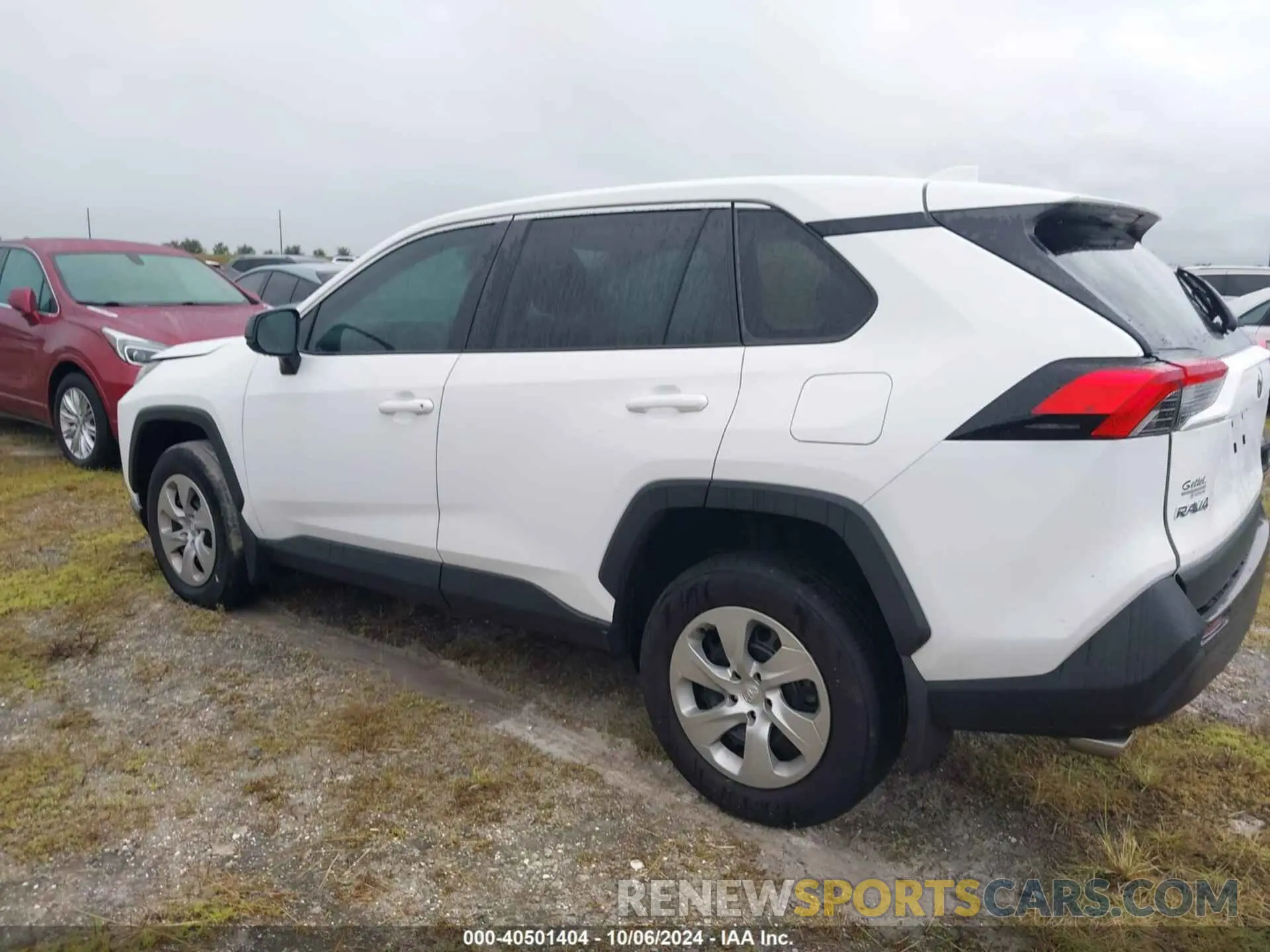 3 Photograph of a damaged car 2T3H1RFV5PW272279 TOYOTA RAV4 2023