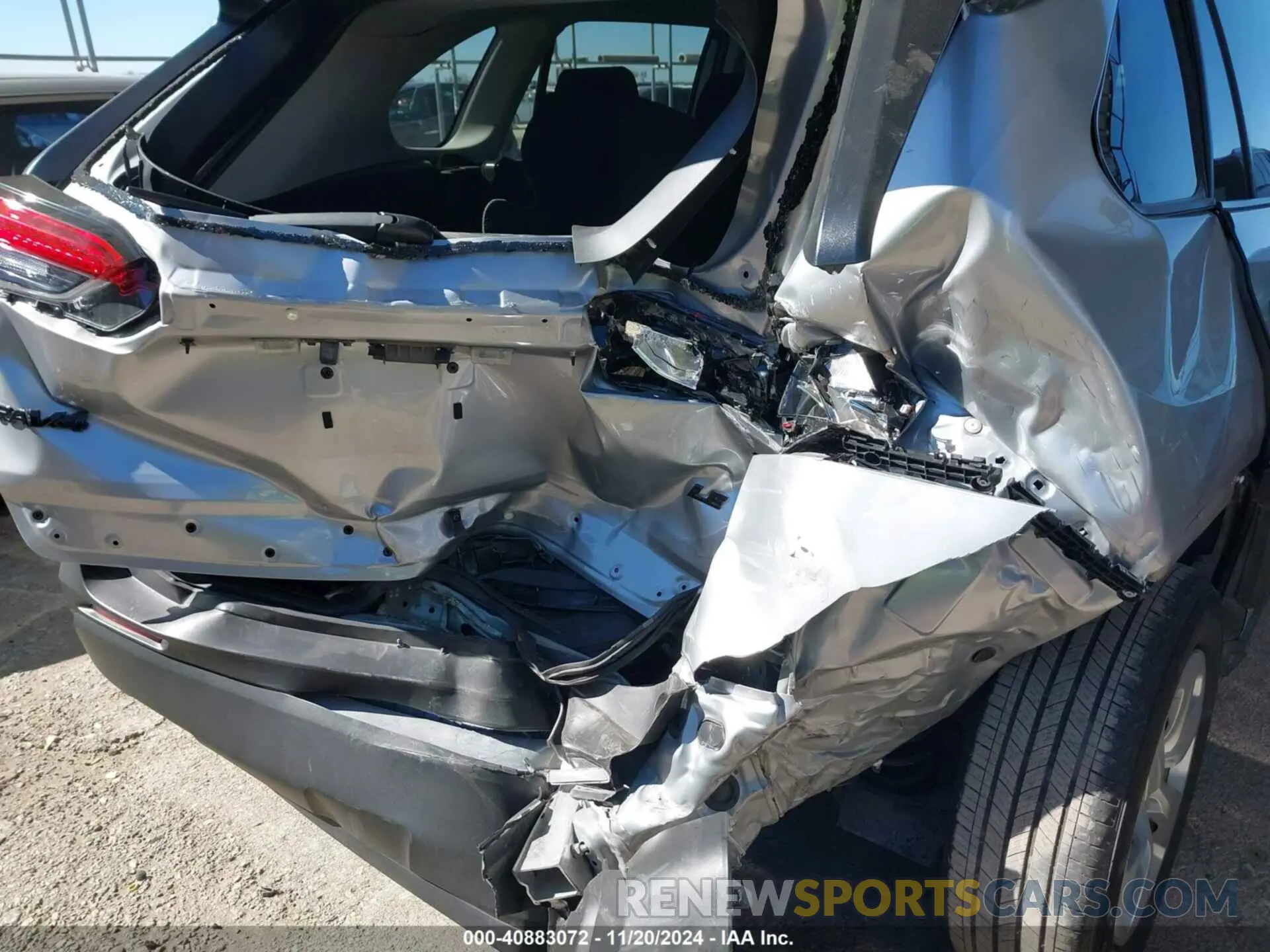 6 Photograph of a damaged car 2T3H1RFV5PW281239 TOYOTA RAV4 2023