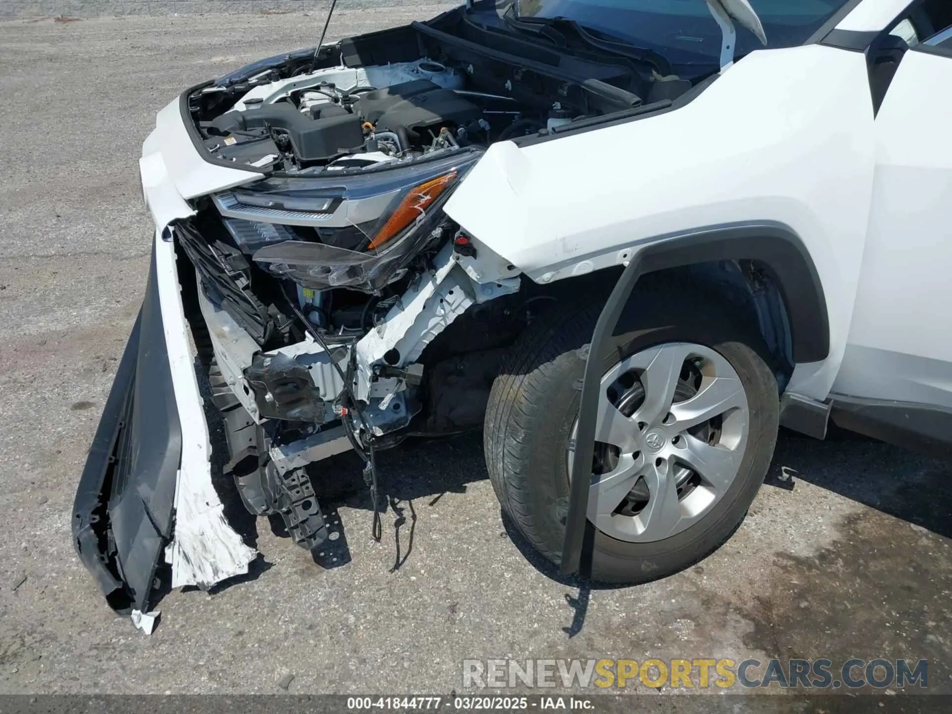 6 Photograph of a damaged car 2T3H1RFV6PC214859 TOYOTA RAV4 2023
