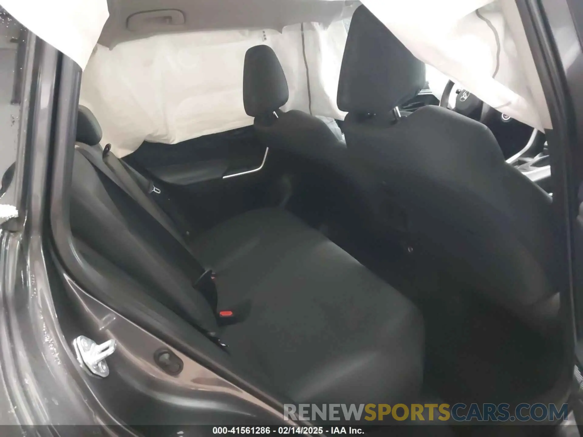 8 Photograph of a damaged car 2T3H1RFV6PC245724 TOYOTA RAV4 2023
