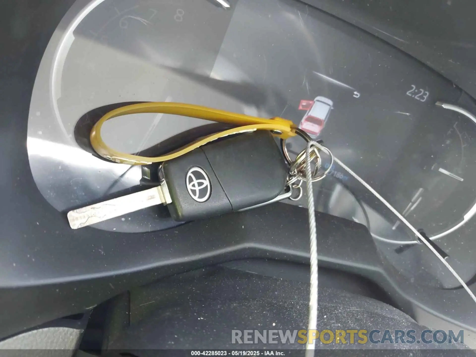 11 Фотография поврежденного автомобиля 2T3H1RFV7PC240063 TOYOTA RAV4 2023