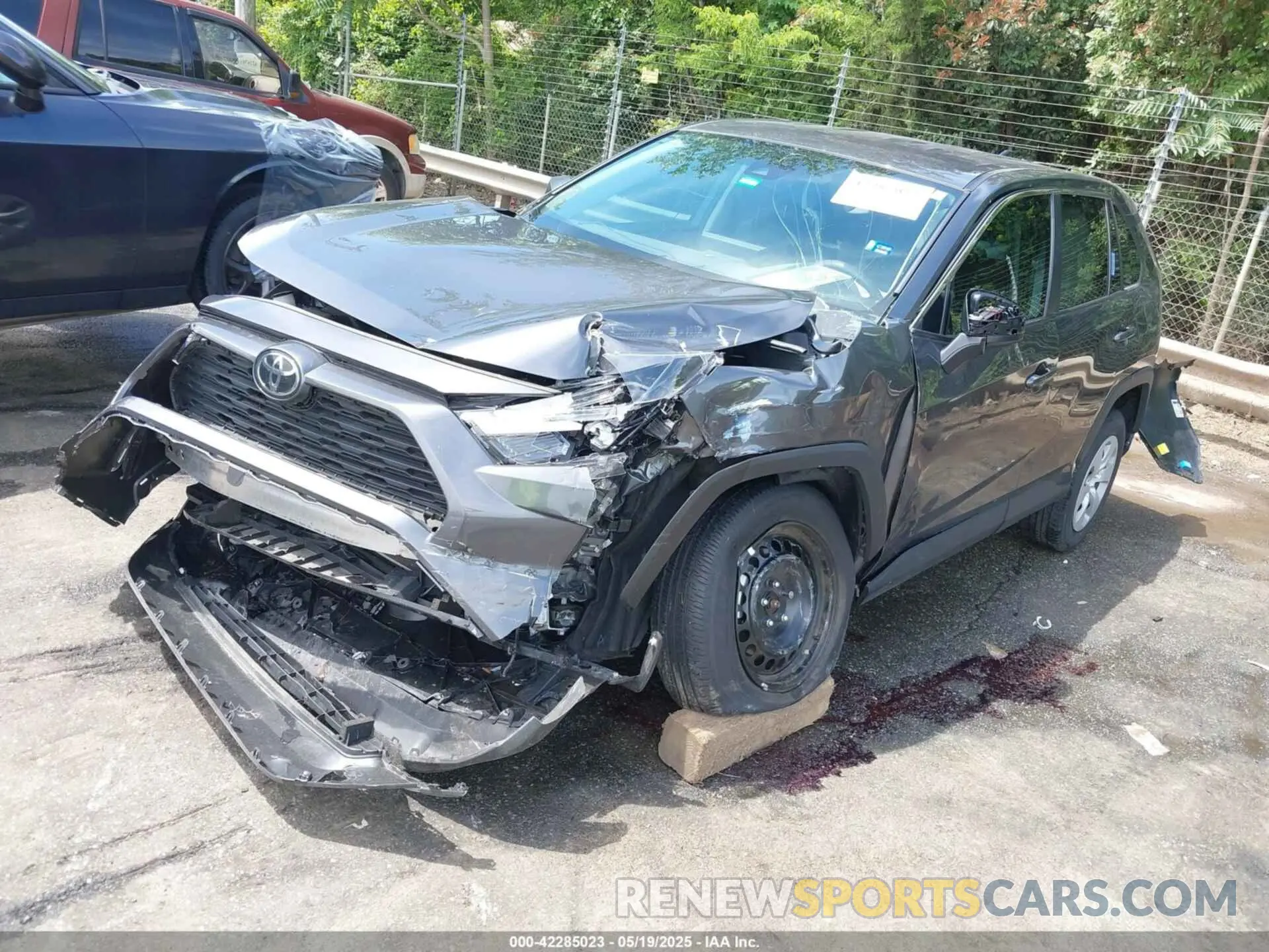 2 Фотография поврежденного автомобиля 2T3H1RFV7PC240063 TOYOTA RAV4 2023
