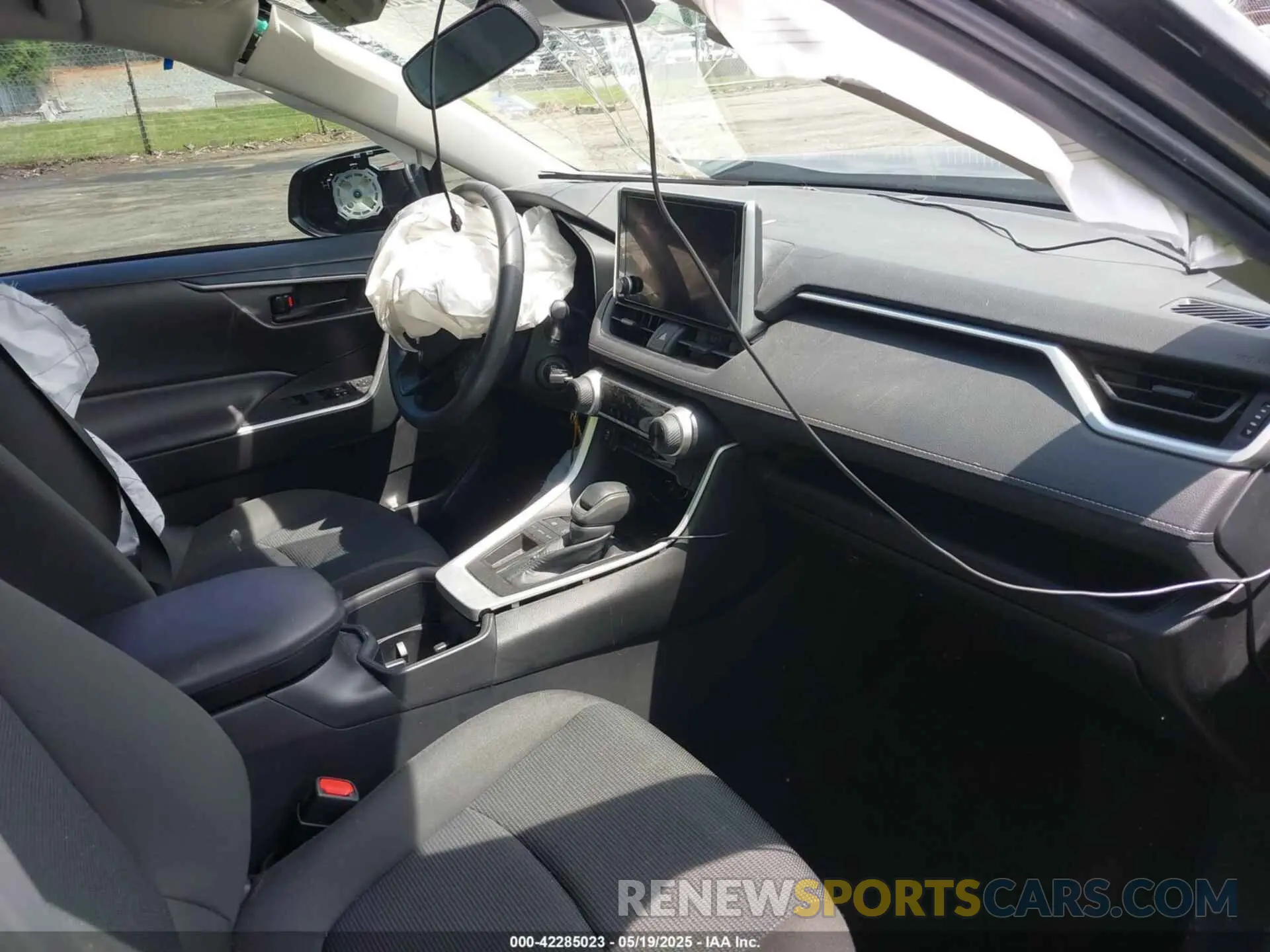 5 Фотография поврежденного автомобиля 2T3H1RFV7PC240063 TOYOTA RAV4 2023