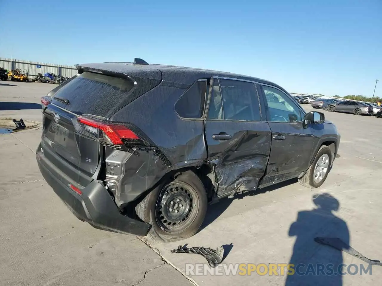3 Photograph of a damaged car 2T3H1RFV7PW275331 TOYOTA RAV4 2023